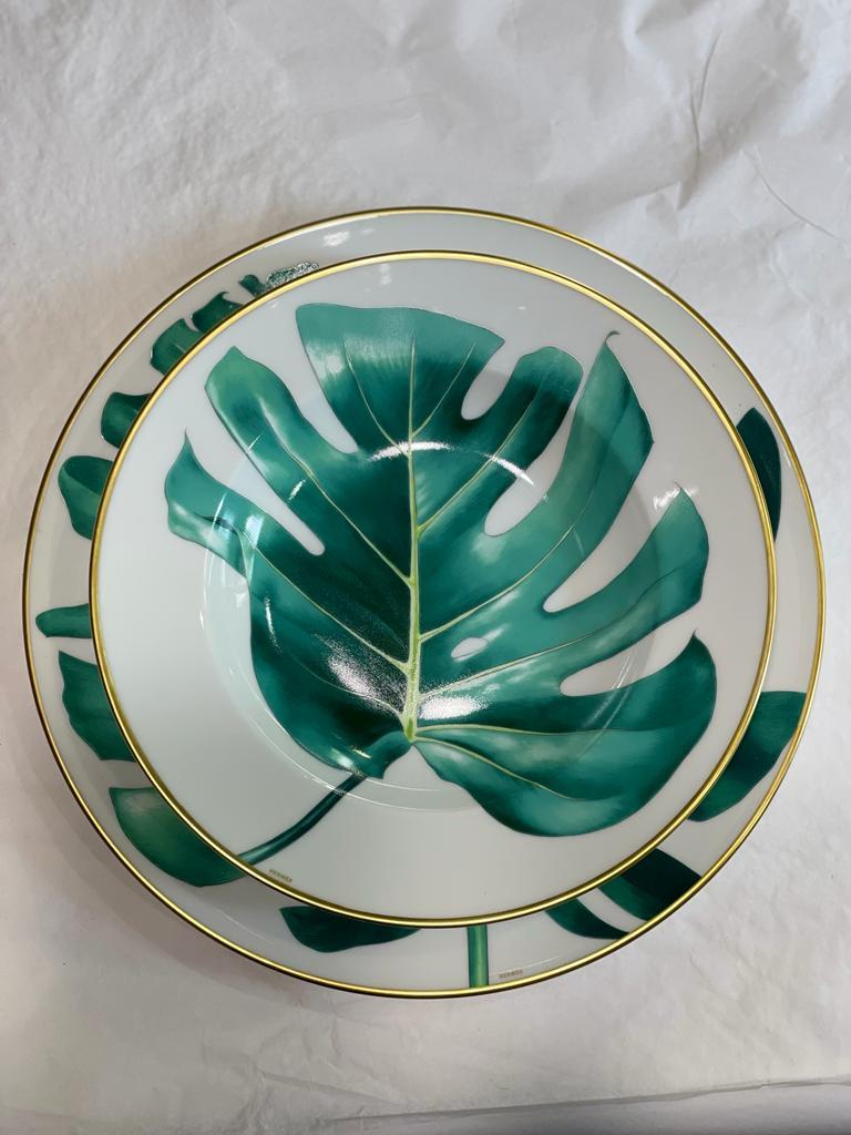 Beautiful dinner set made with the 