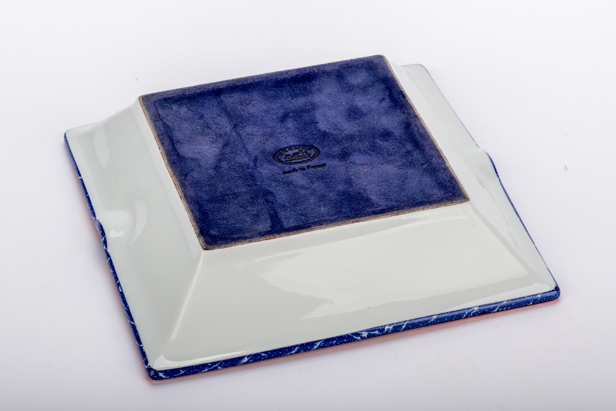 Hermès Porcelain Peacock Ashtray in Box In Excellent Condition In West Hollywood, CA