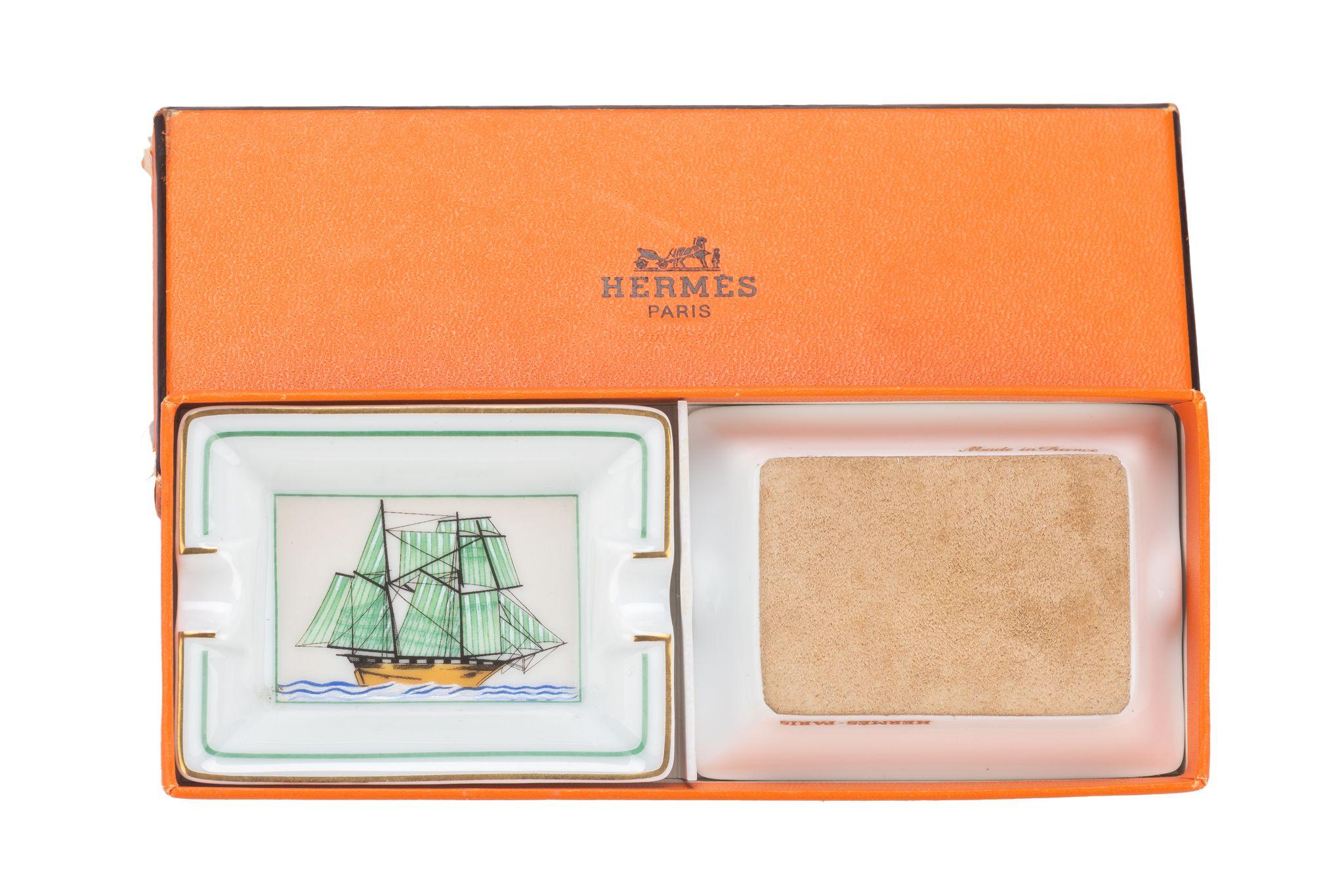 Orange Hermès Porcelain Sailing Mini Ashtray Set For Sale