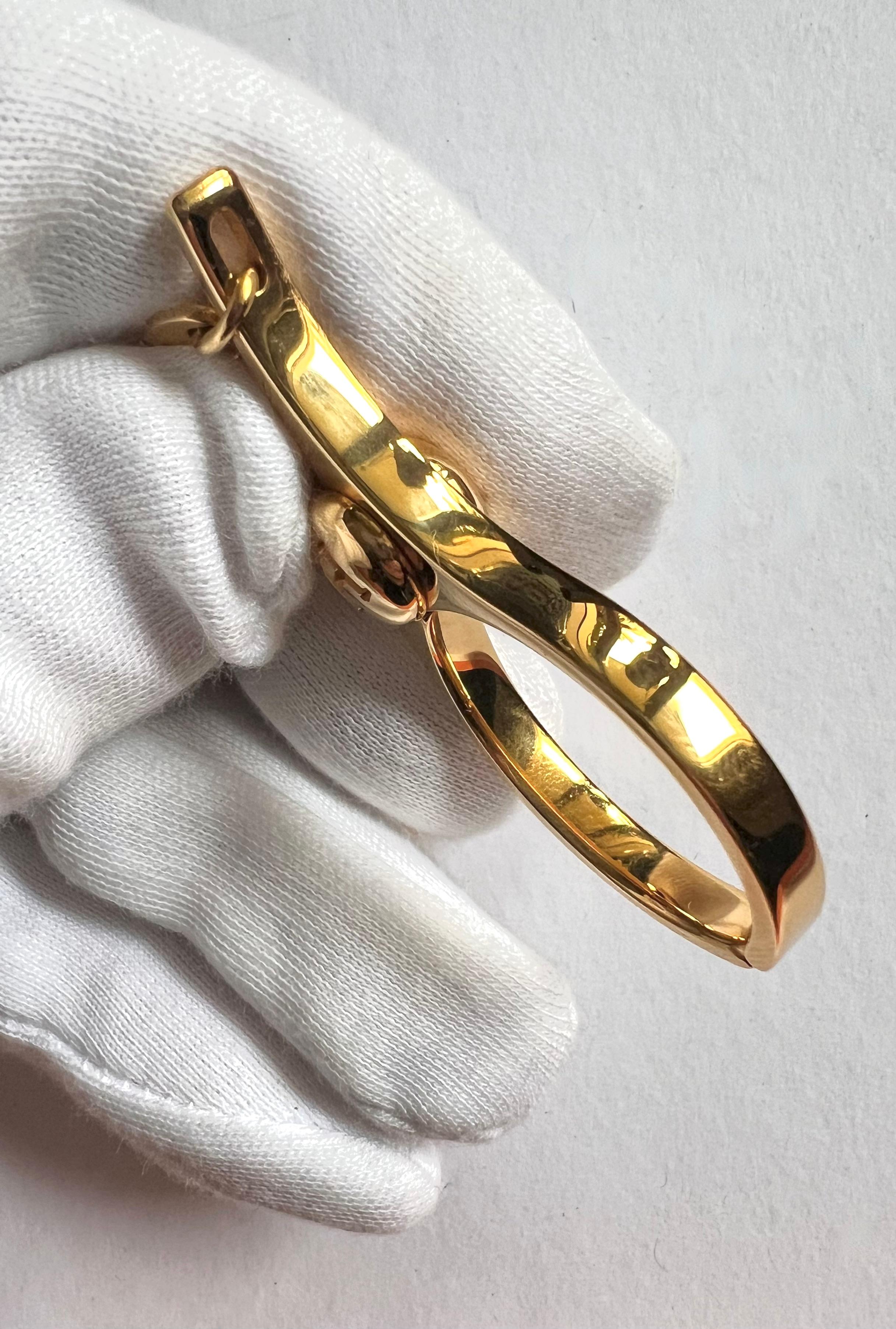 HERMÈS - Handschuhetui aus goldfarbenem Metall für Damen oder Herren im Angebot