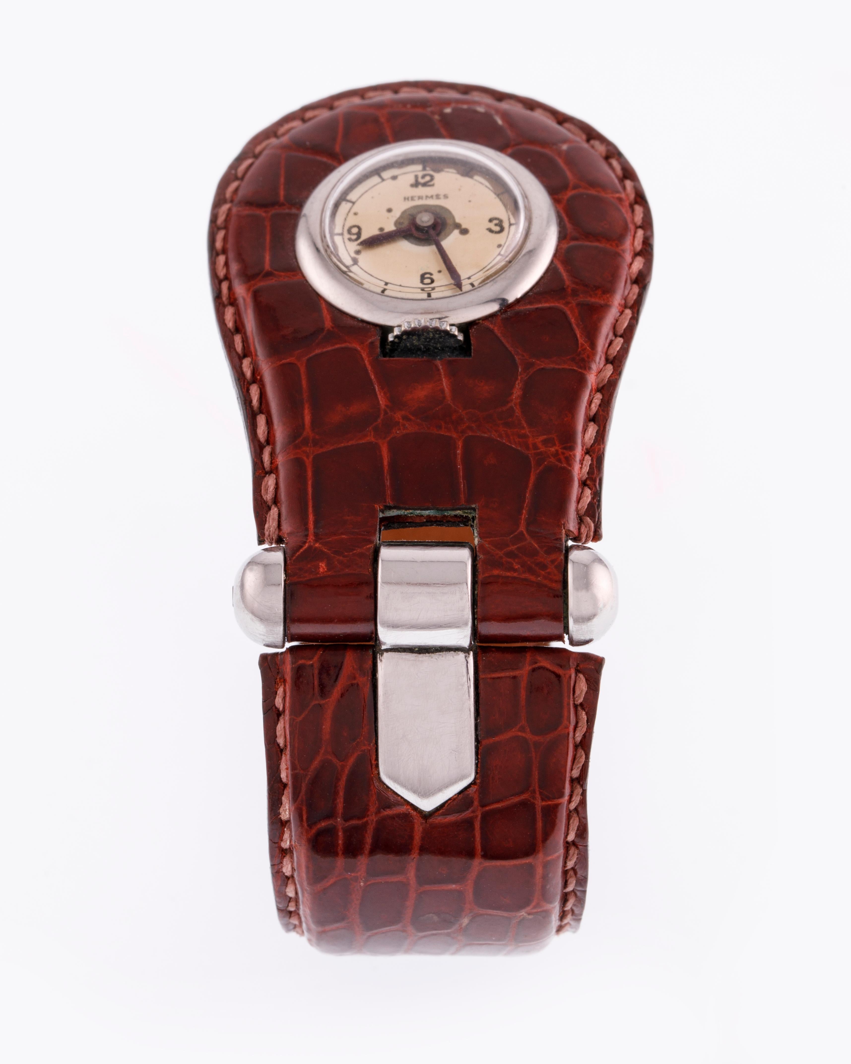 Hermès Pour Le Sport Ladies Wrist Watch in Steel with Crocodile Skin Bracelet For Sale 1