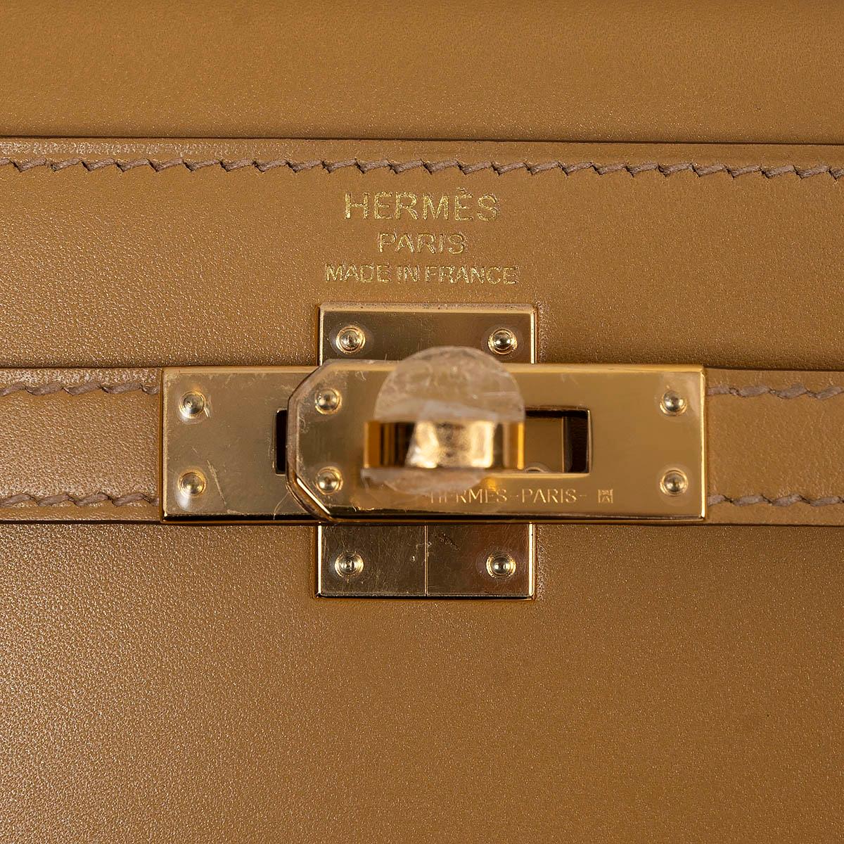 HERMES Poussiere beige Tadelakt leather KELLY 25 SELLIER Bag Ghw For Sale 4