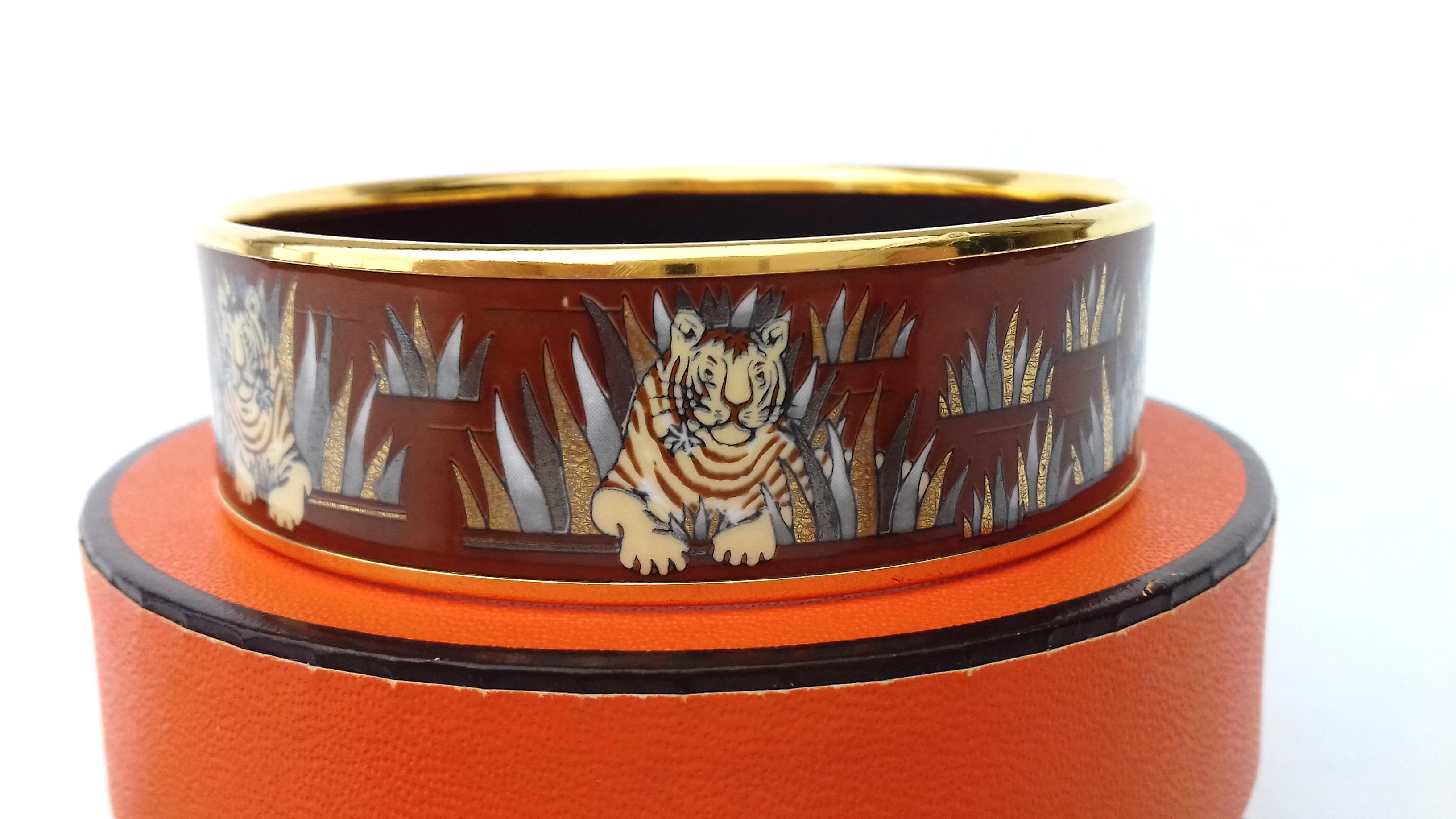 Hermès Printed Enamel Bracelet Tigers in the Herbs Joachim Metz GHW Size 65 RARE 1
