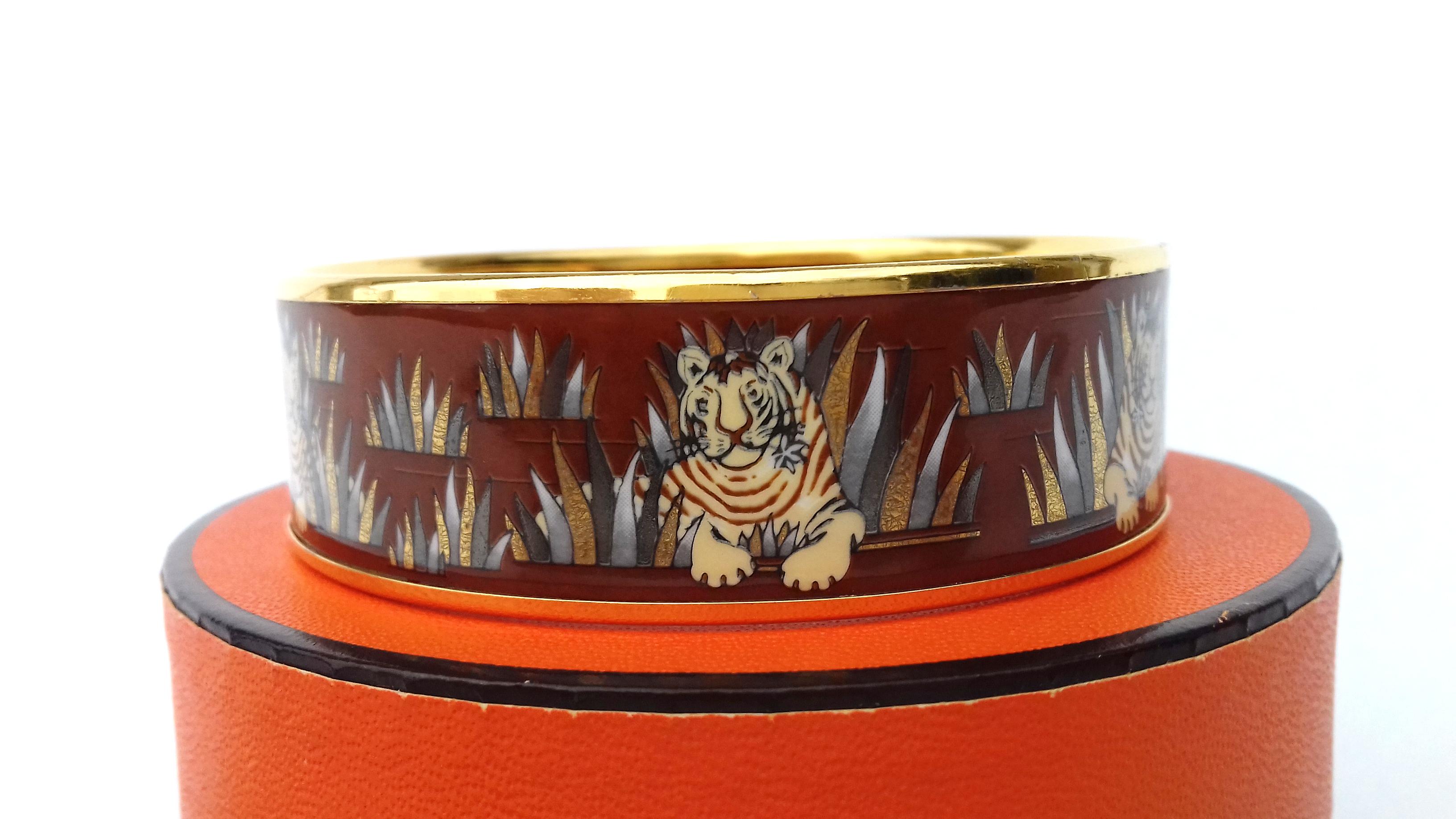 Hermès Printed Enamel Bracelet Tigers in the Herbs Joachim Metz GHW Size 65 RARE 2