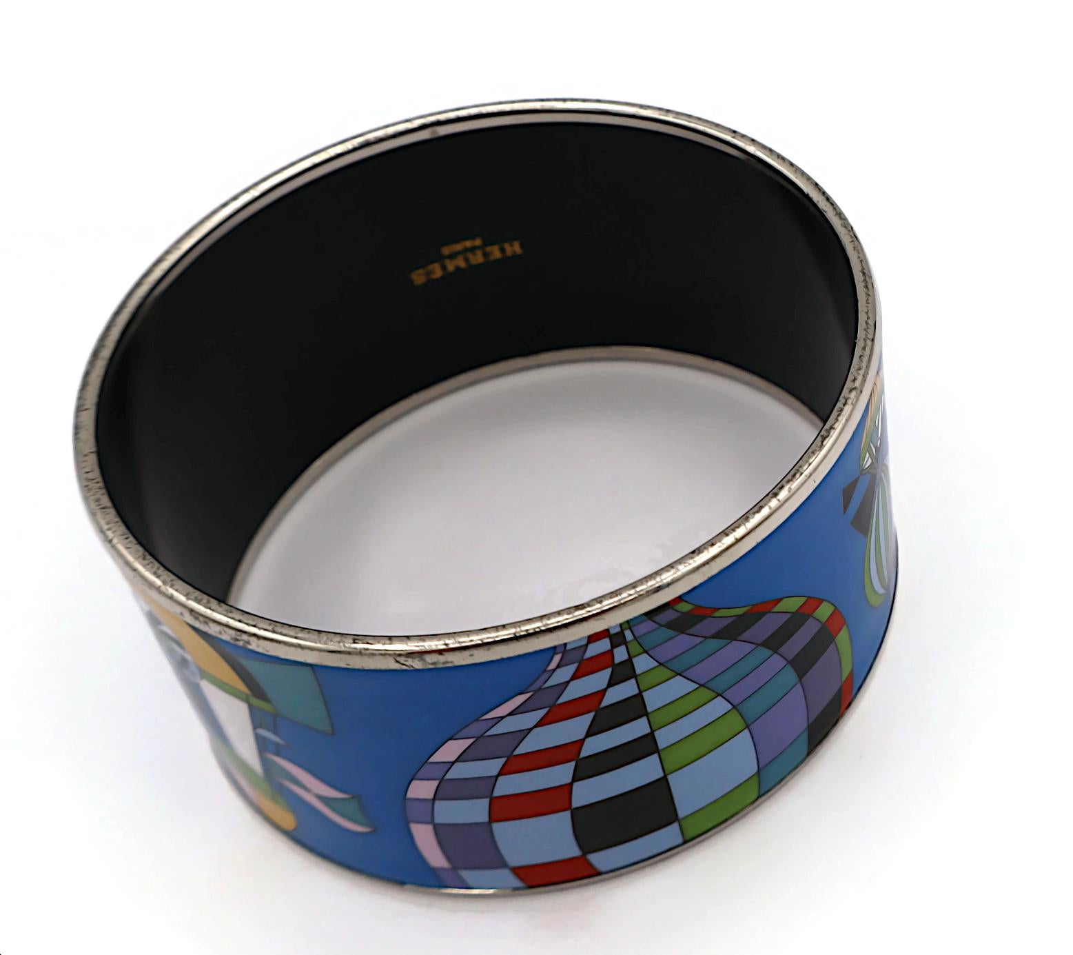 HERMES Gedruckte Emaille-Manschettenarmband Les Folies du Ciel im Angebot 9