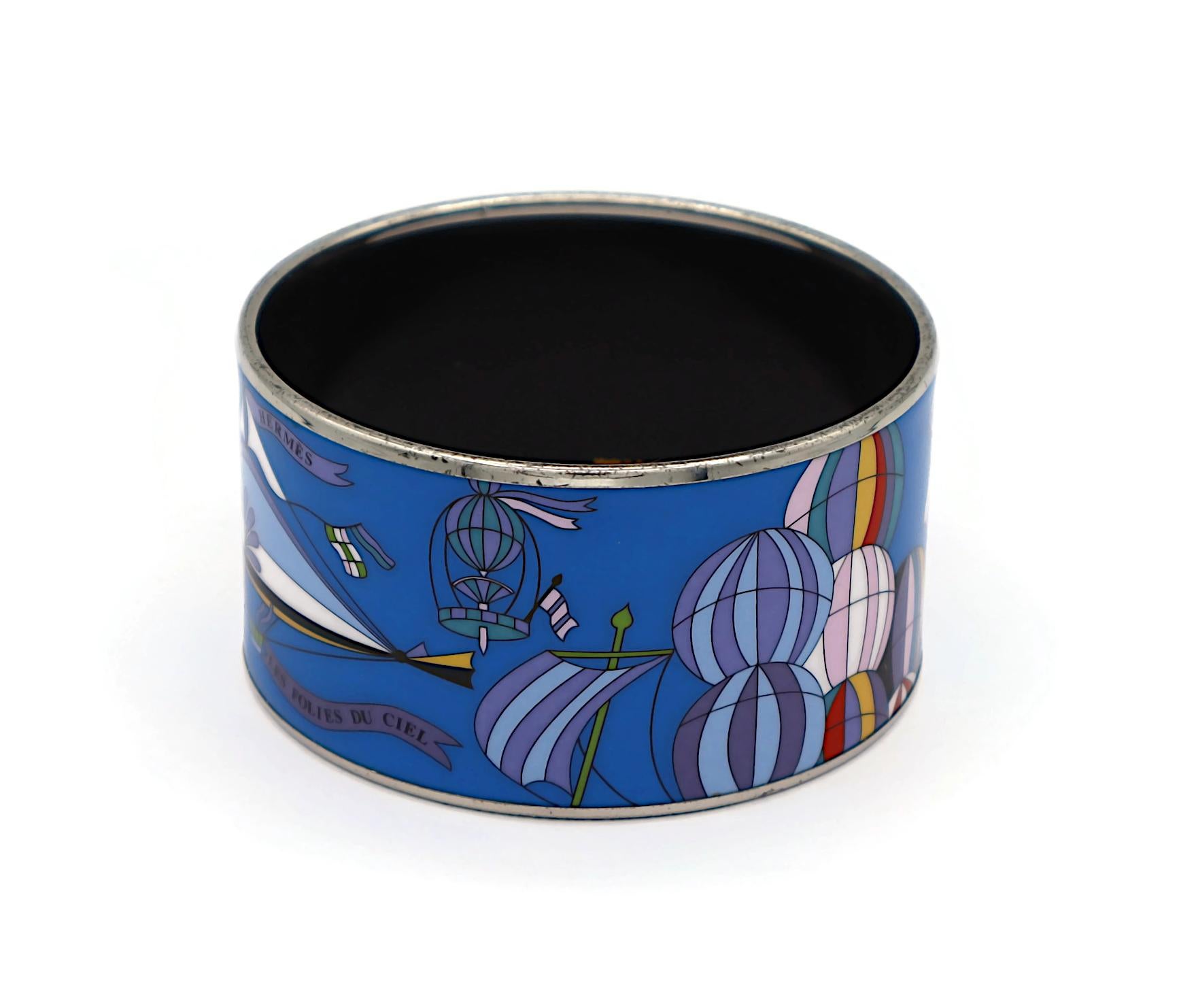HERMES Gedruckte Emaille-Manschettenarmband Les Folies du Ciel Damen im Angebot