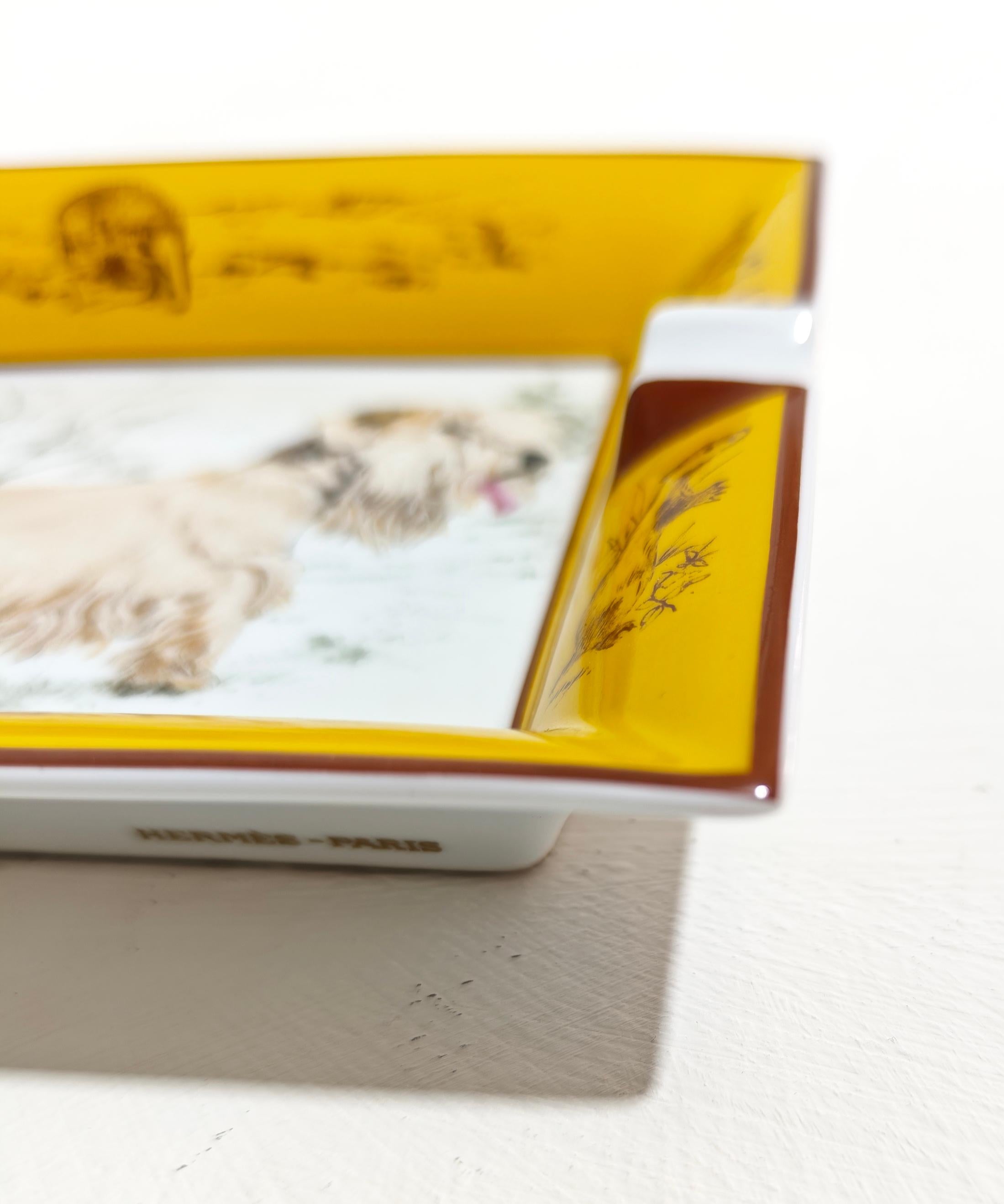 Hermes Produktion Limoges Frankreich 70er Jahre Porzellan Aschenbecher mit Mid-Century Modern im Angebot 3