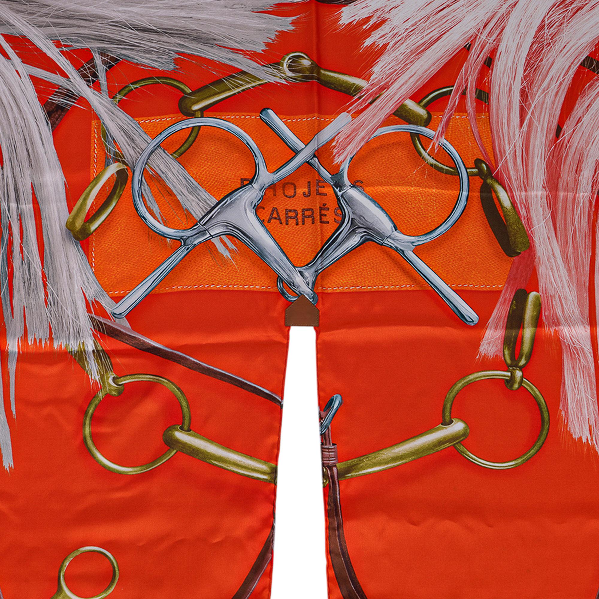 Hermes Projets Carres Poncho Silk Vermillion / Brun In New Condition In Miami, FL