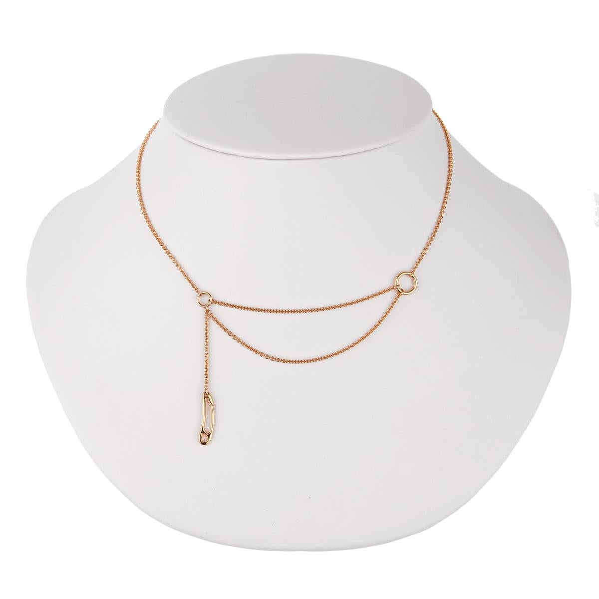 A chic Hermes Punk Gold  necklace crafted in 18k rose, the necklace measures 16.5