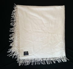 Hermès Pure Cashmere Beige Stripes Blanket 110 x 115 cm (43.3 x 45.2 inches)