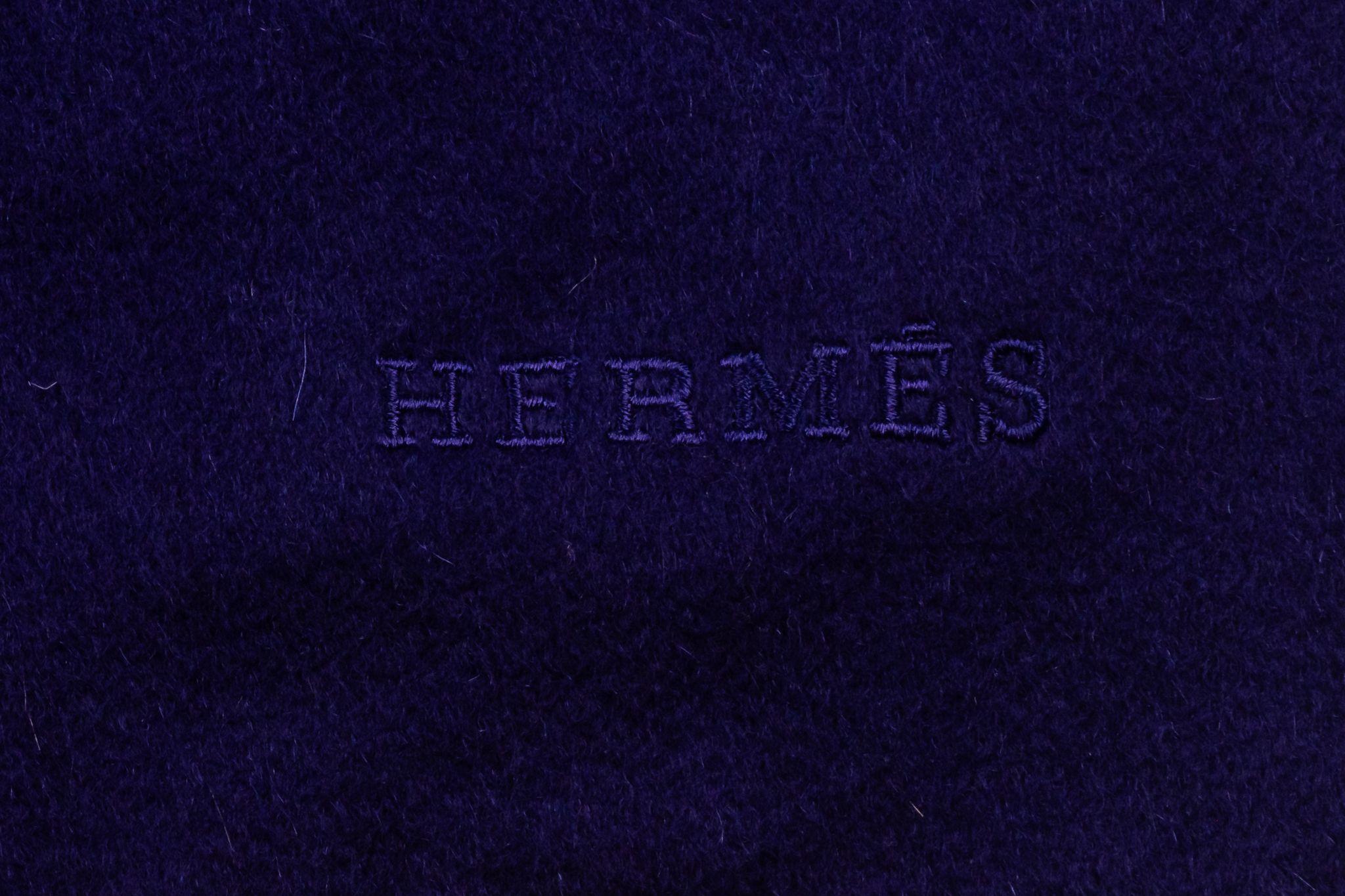 Couverture à franges en cachemire violet Hermès Unisexe en vente