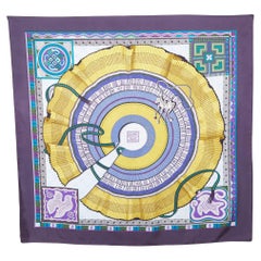 Écharpe carrée en soie imprimée Cent Plis Des Miao, violet, Hermès