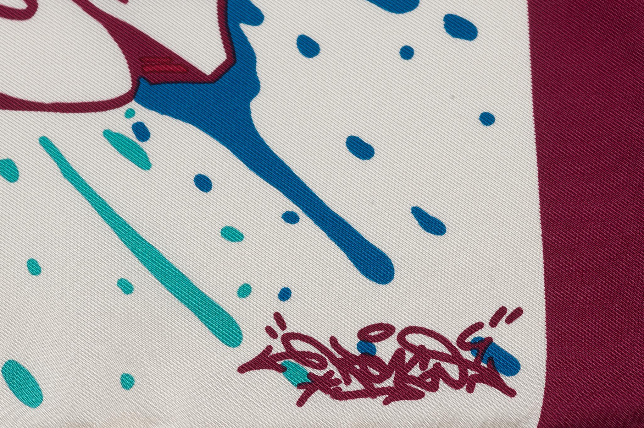 Hermes Purple Graffiti Silk Gavroche In New Condition For Sale In West Hollywood, CA