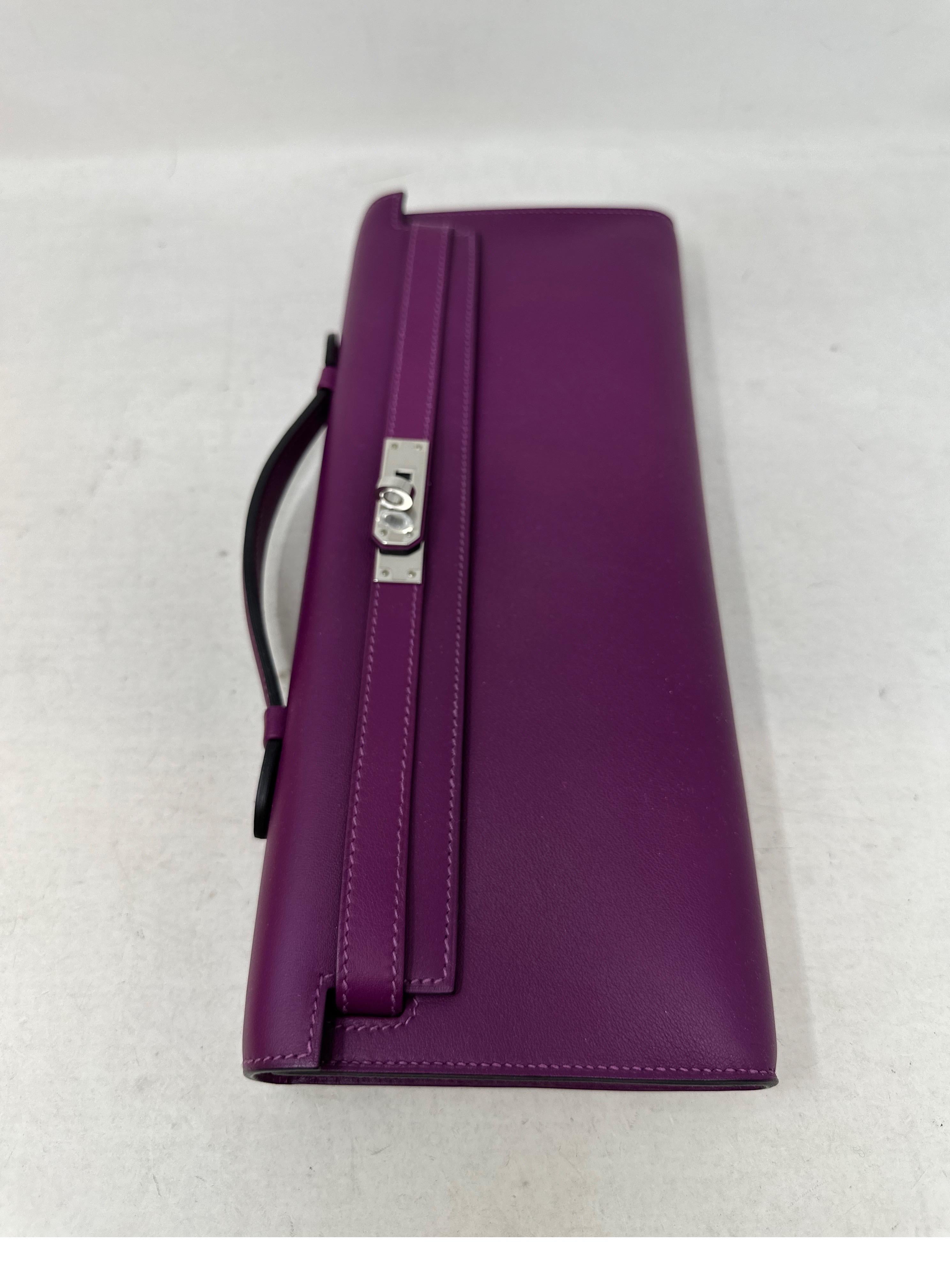 Hermes Purple Kelly Clutch Bag  For Sale 2