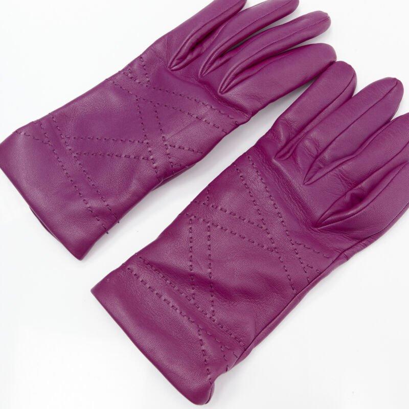 Purple HERMES purple lamb leather overstitching 100% cashmere lined glove 7.5 For Sale