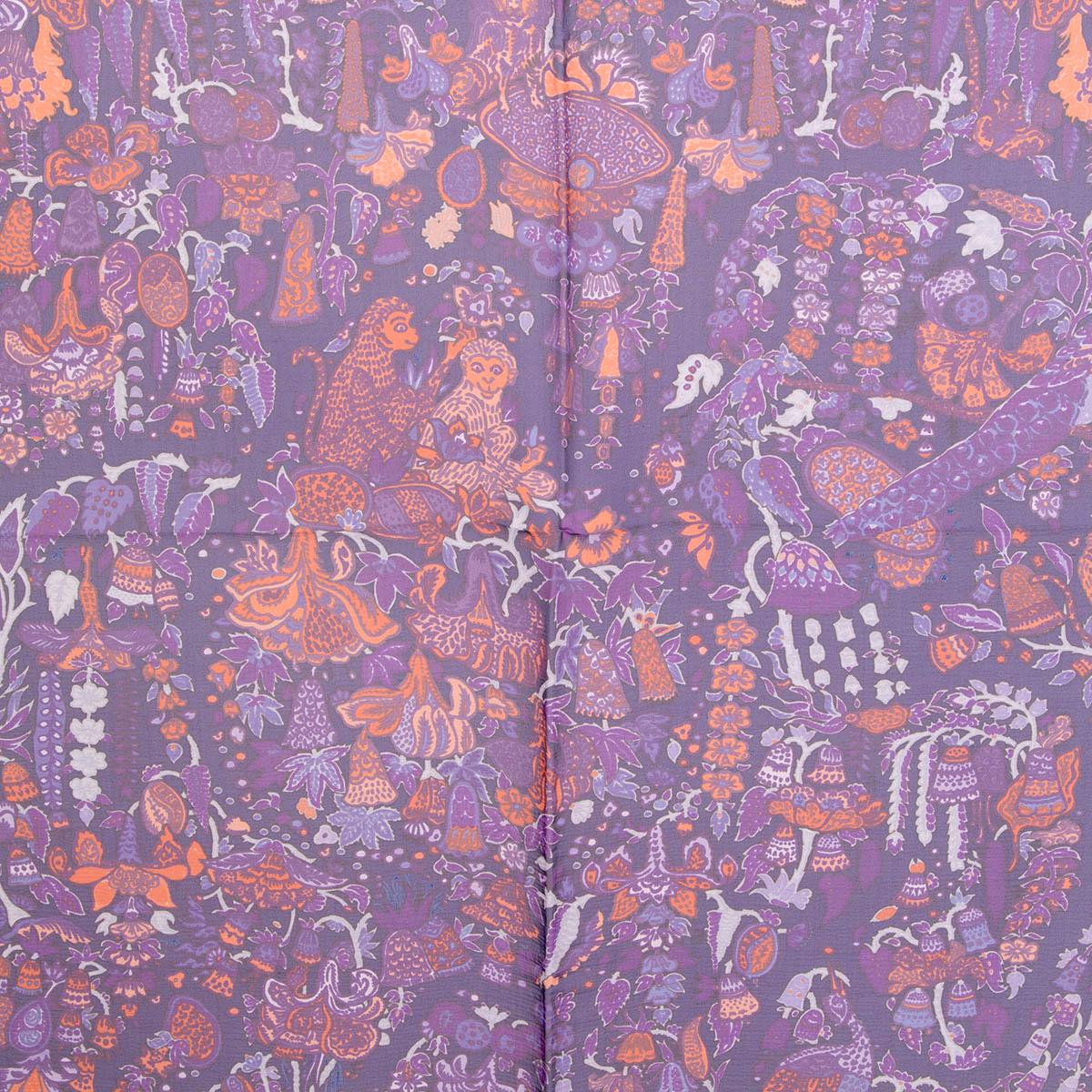100% authentic Hermès Legende Moghole 140 Mousseline scarf in purple silk chiffon (100%) with details in orange, lilac and white. Has been worn and is in excellent condition. 

Design 2008 by Karen Petrossian

Measurements
Width	140cm