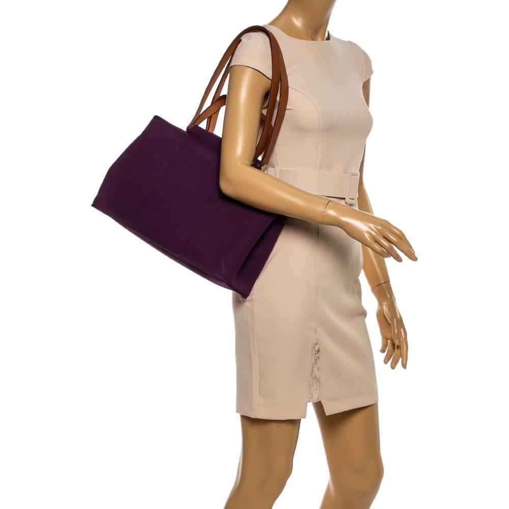 toile purple bag