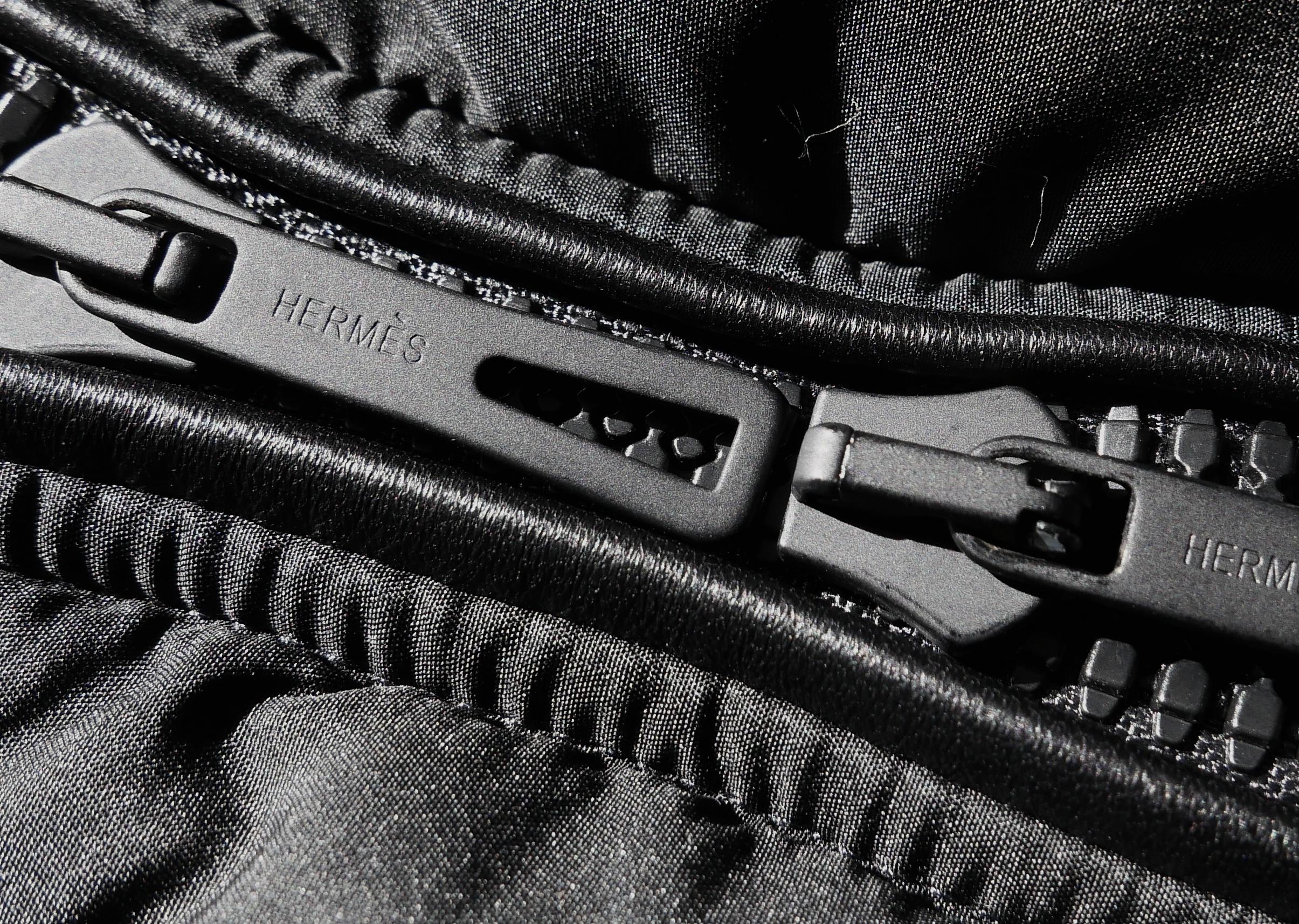 Hermes gesteppte Pufferweste Damen im Angebot