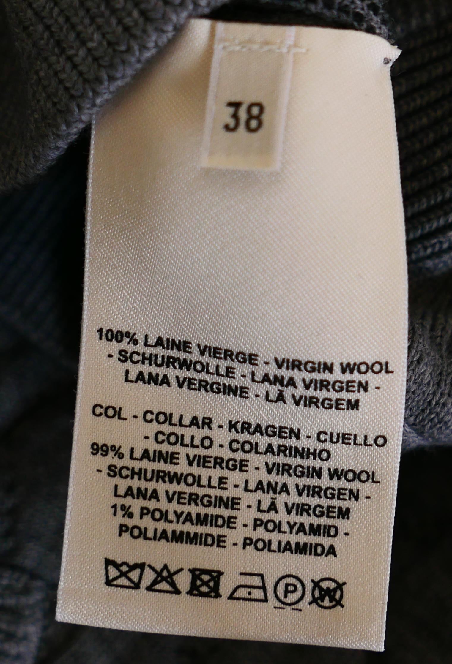 Hermes Steppweste ohne Ärmel Weste Grau im Angebot 3