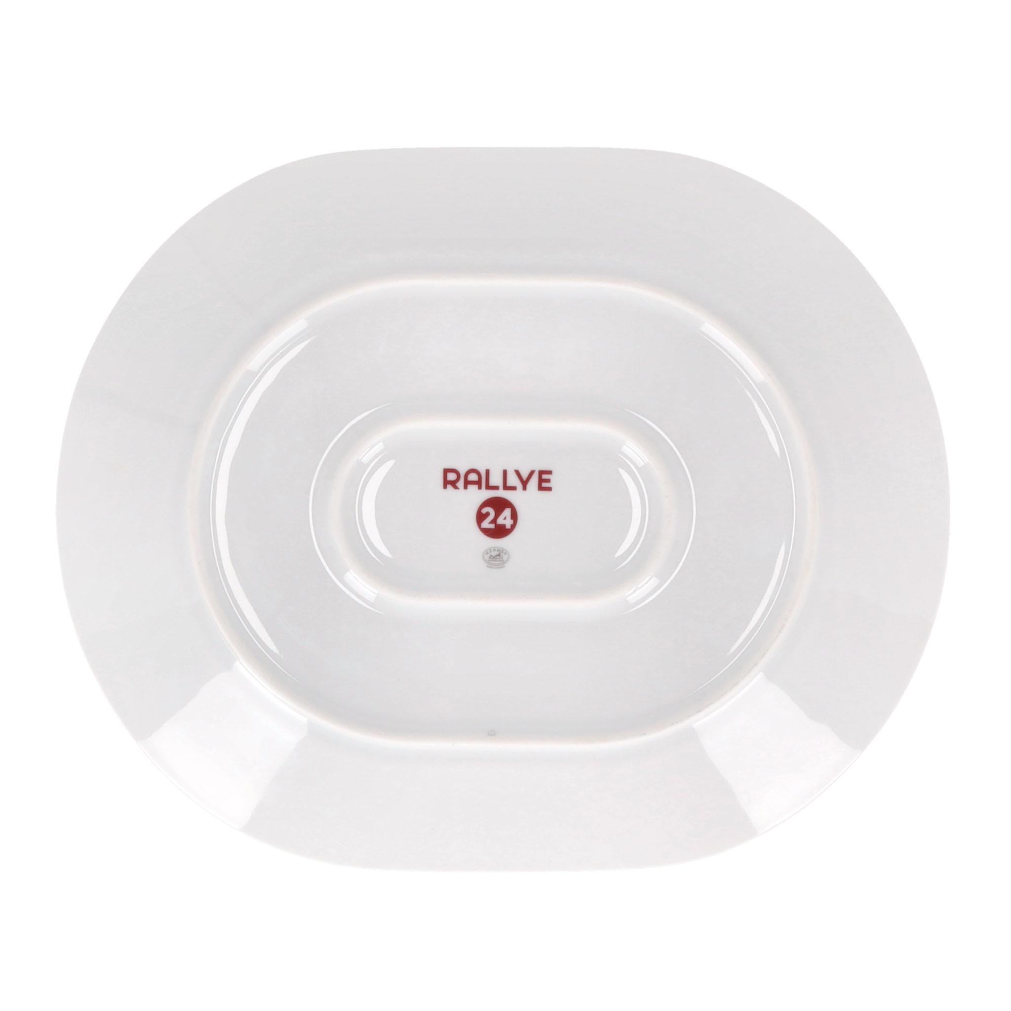 Hermes Rallye 24 Limoge Porcelain Oval Plate Excellent état - En vente à London, GB