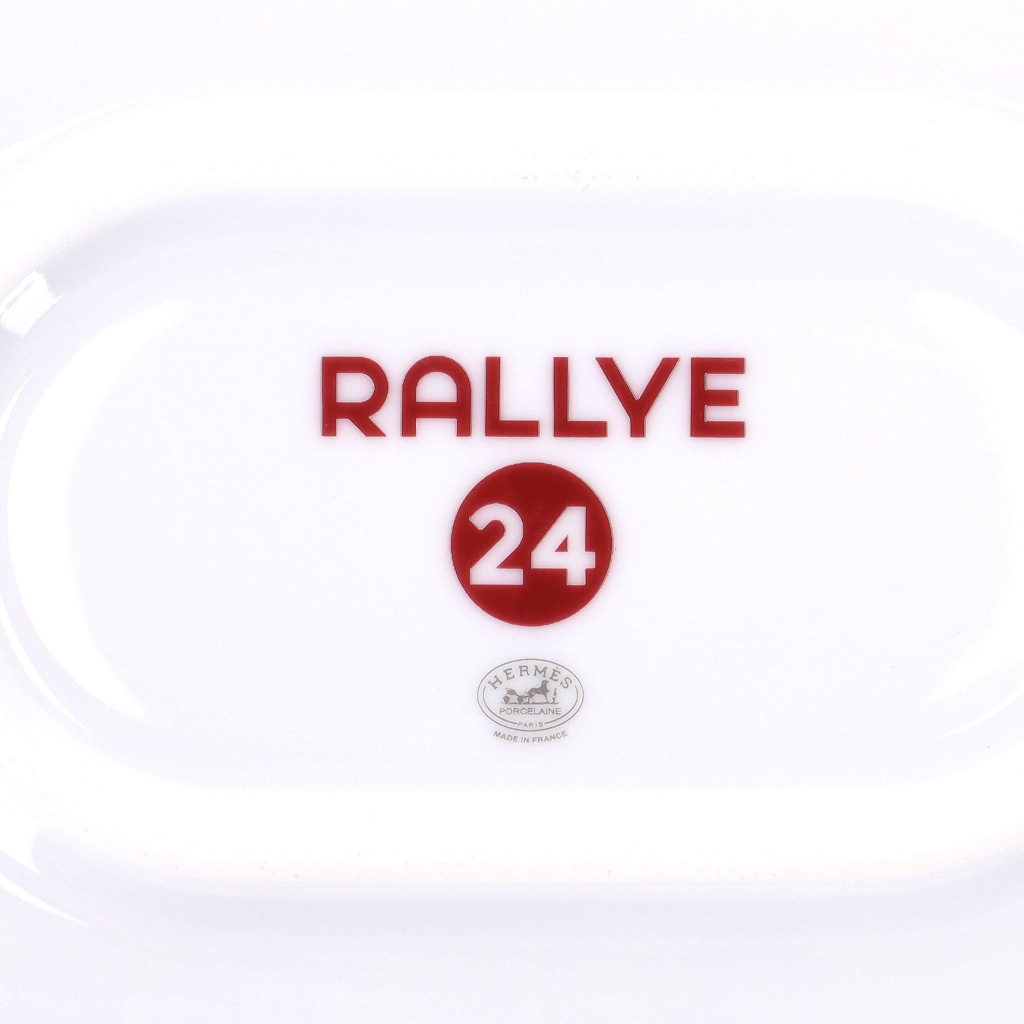 Hermes Rallye 24 Limoge Porcelain Oval Plate en vente 1