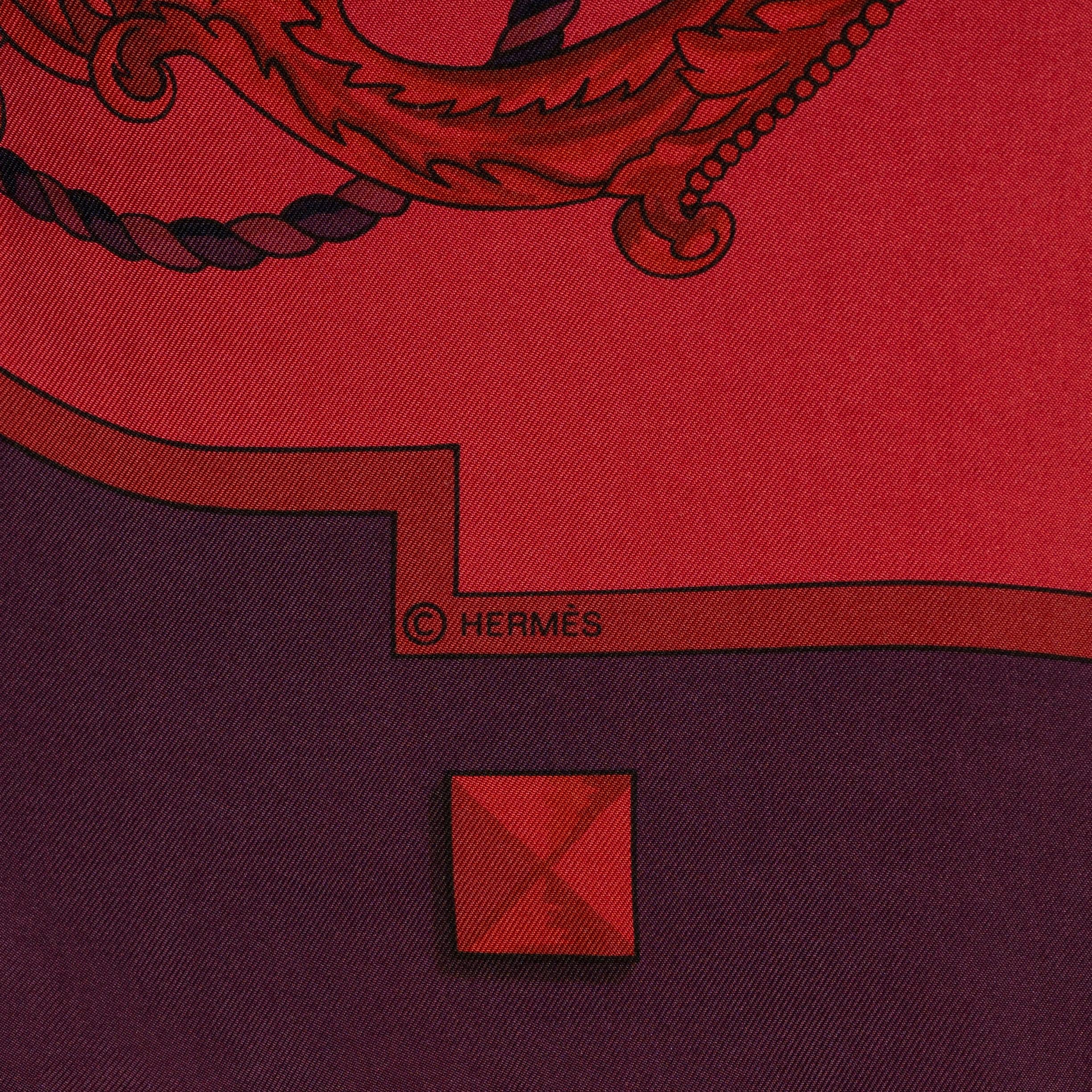 HERMES rapsberry eggplant silk LES CLES 140 SURTEINT DIP DYE Scarf In Excellent Condition In Zürich, CH