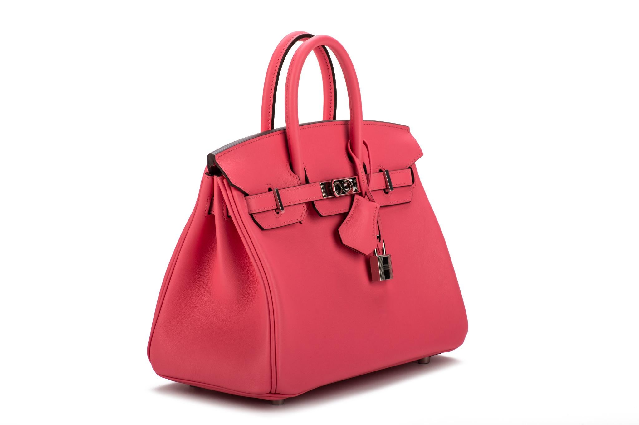 Hermès 25cm Birkin in rose azalee swift leather with palladium hardware. Rare and collectible. Handle drop, 3