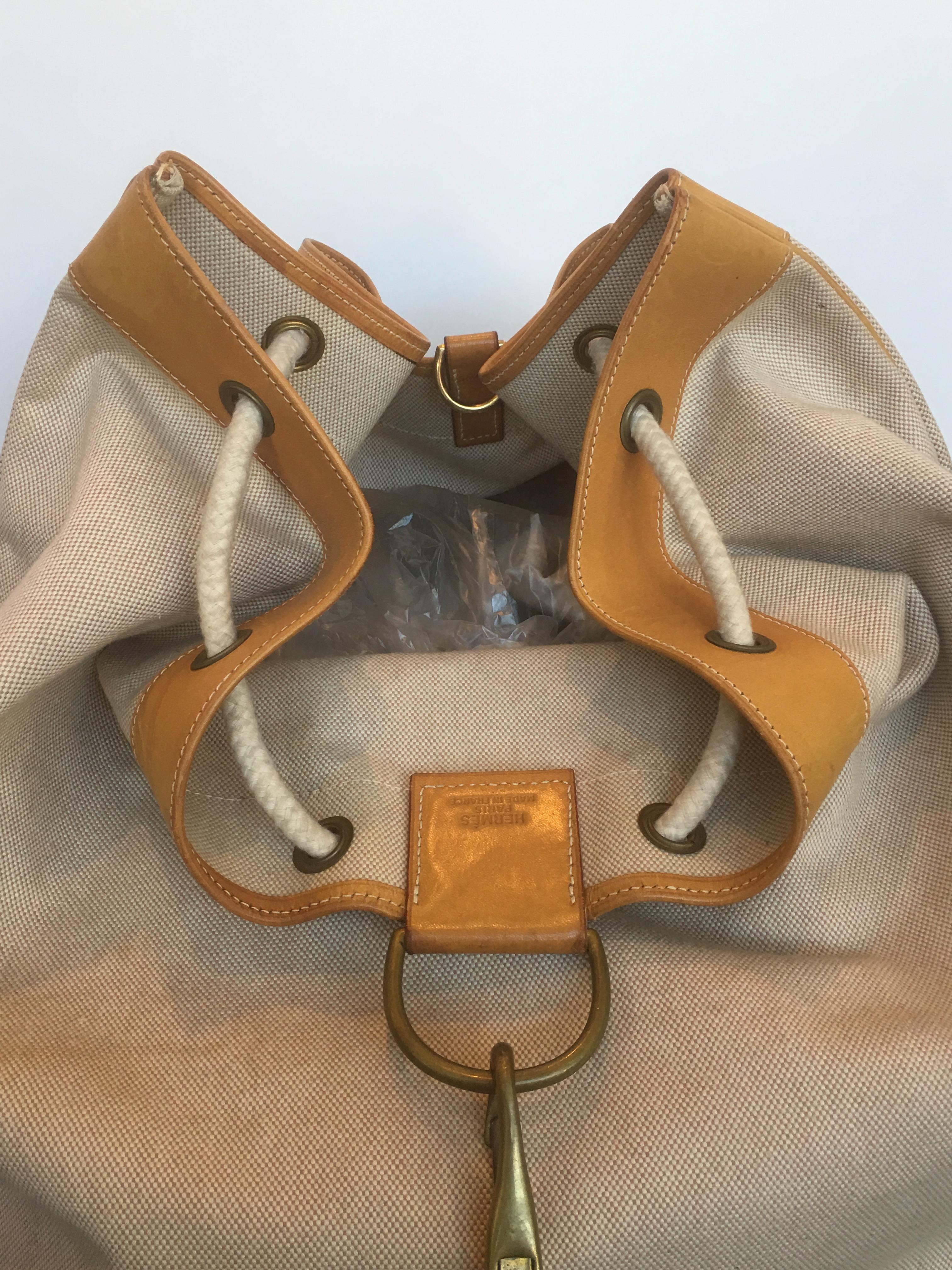 Hermés Rare Canvas and Leather Duffle Seabag Extra Large For Sale 4