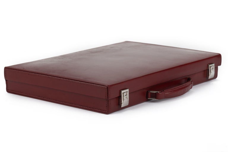 Hermes Rare Rouge H Herren Kulturbeutel im Angebot bei 1stDibs