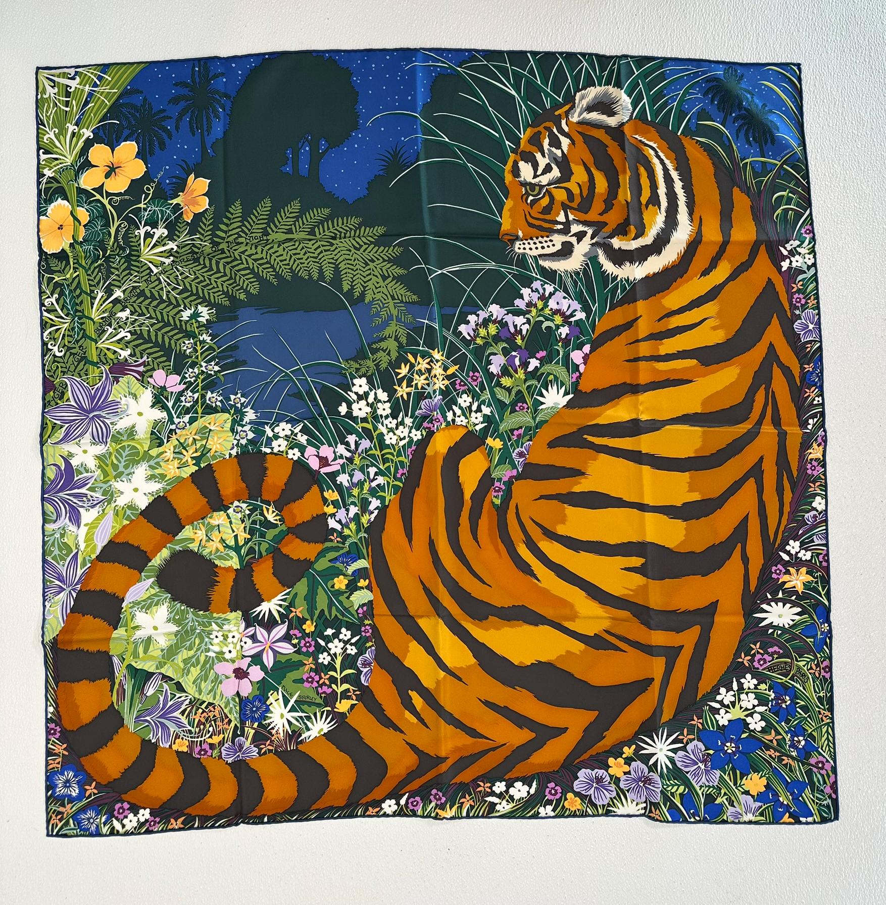 HERMES RARE TYGER TYGER Silk Twill Scarf Designed by Alice Shirley 90 With Box For Sale 7