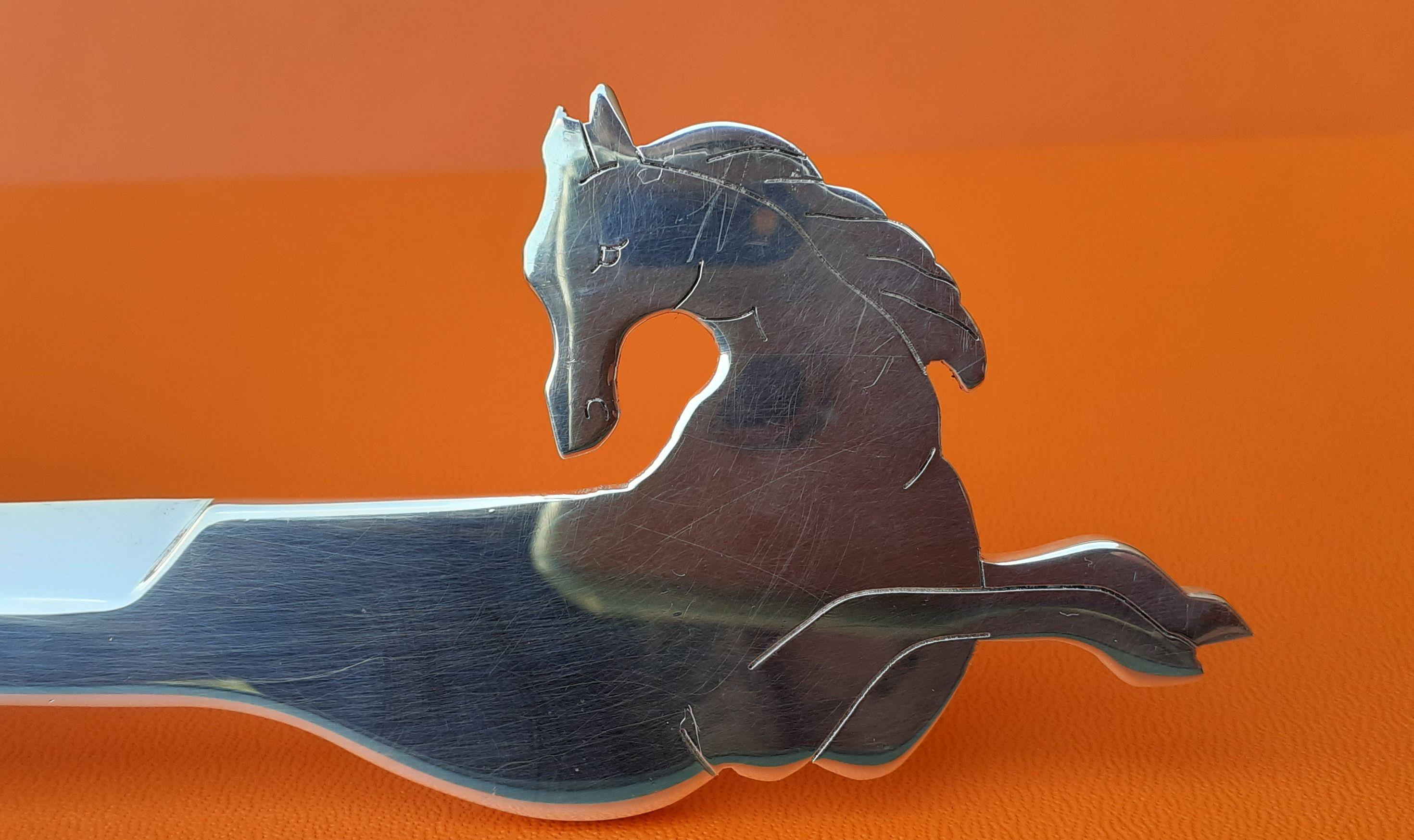 Hermès Ravinet d'Enfert Vintage Letter Opener Paper Cutter Horse Shaped RARE For Sale 5