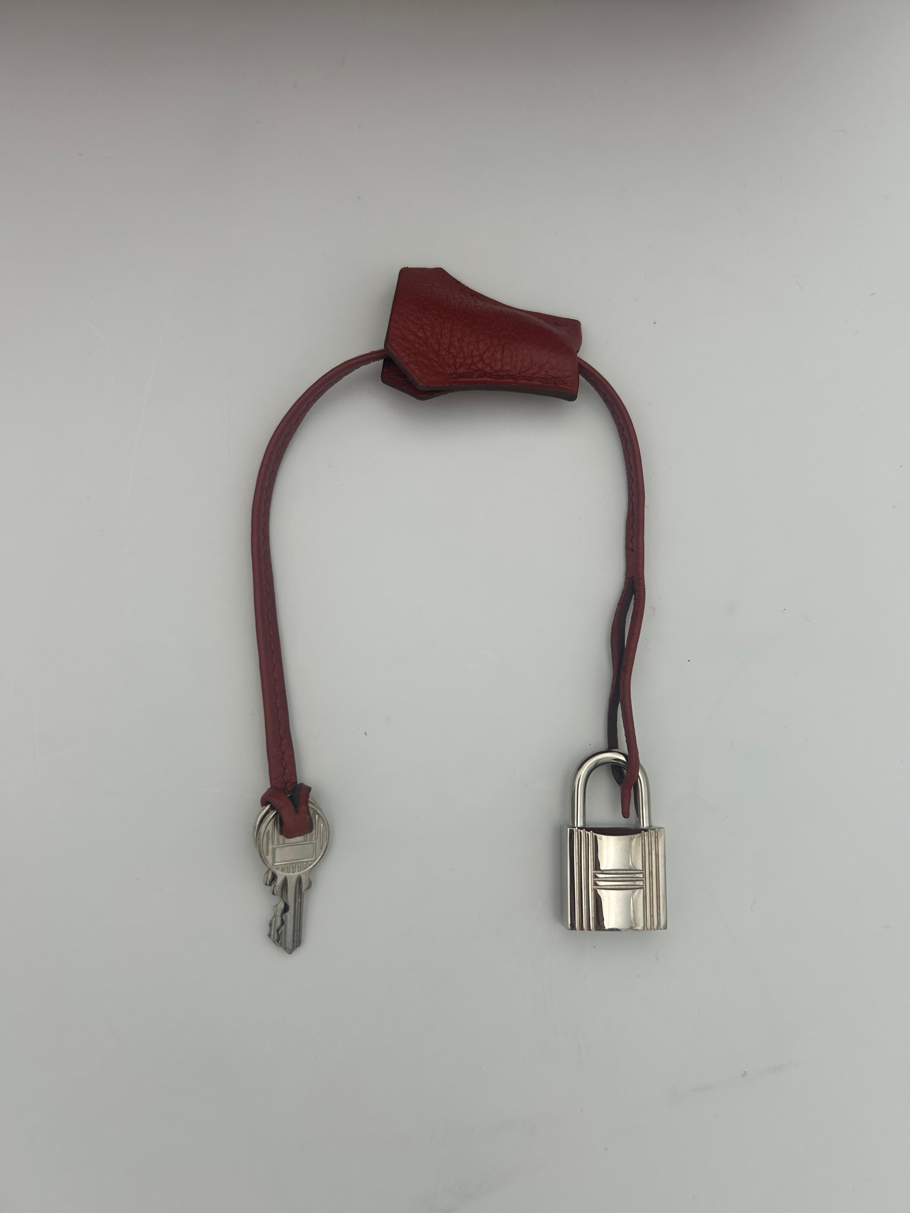 Hermès Red Birkin Bag 35 Togo Leather 2009 For Sale 12