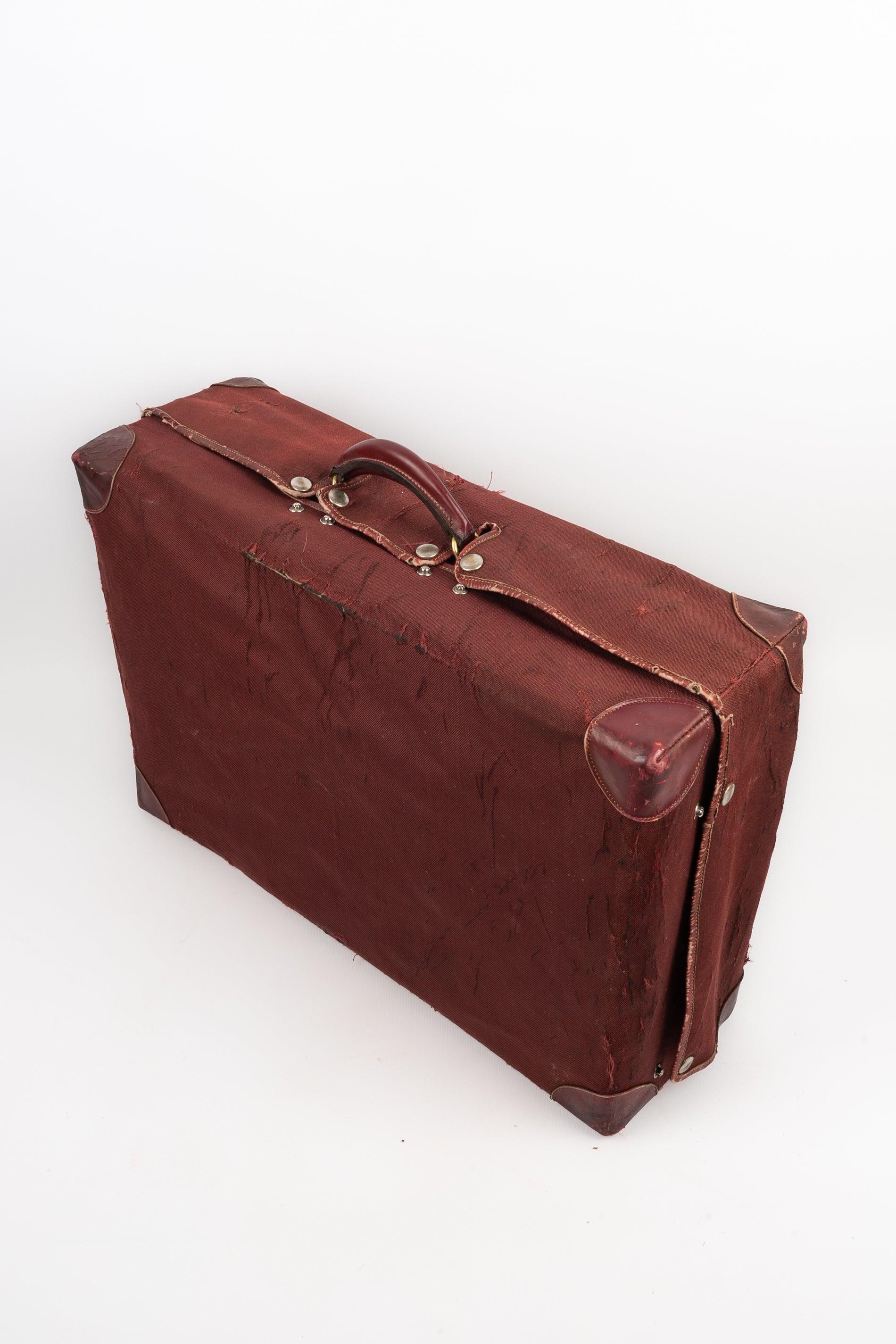 Hermès Red Box Leather Suitcase, 1950 Circa For Sale 8