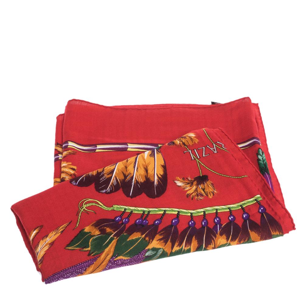 For days when you want your accessory to essay your style, this Hermes shawl is perfect. It carries a gorgeous shade with a lovely Brazil print all over. This shawl is created from quality fabrics for a luxurious feel and completed with neatly