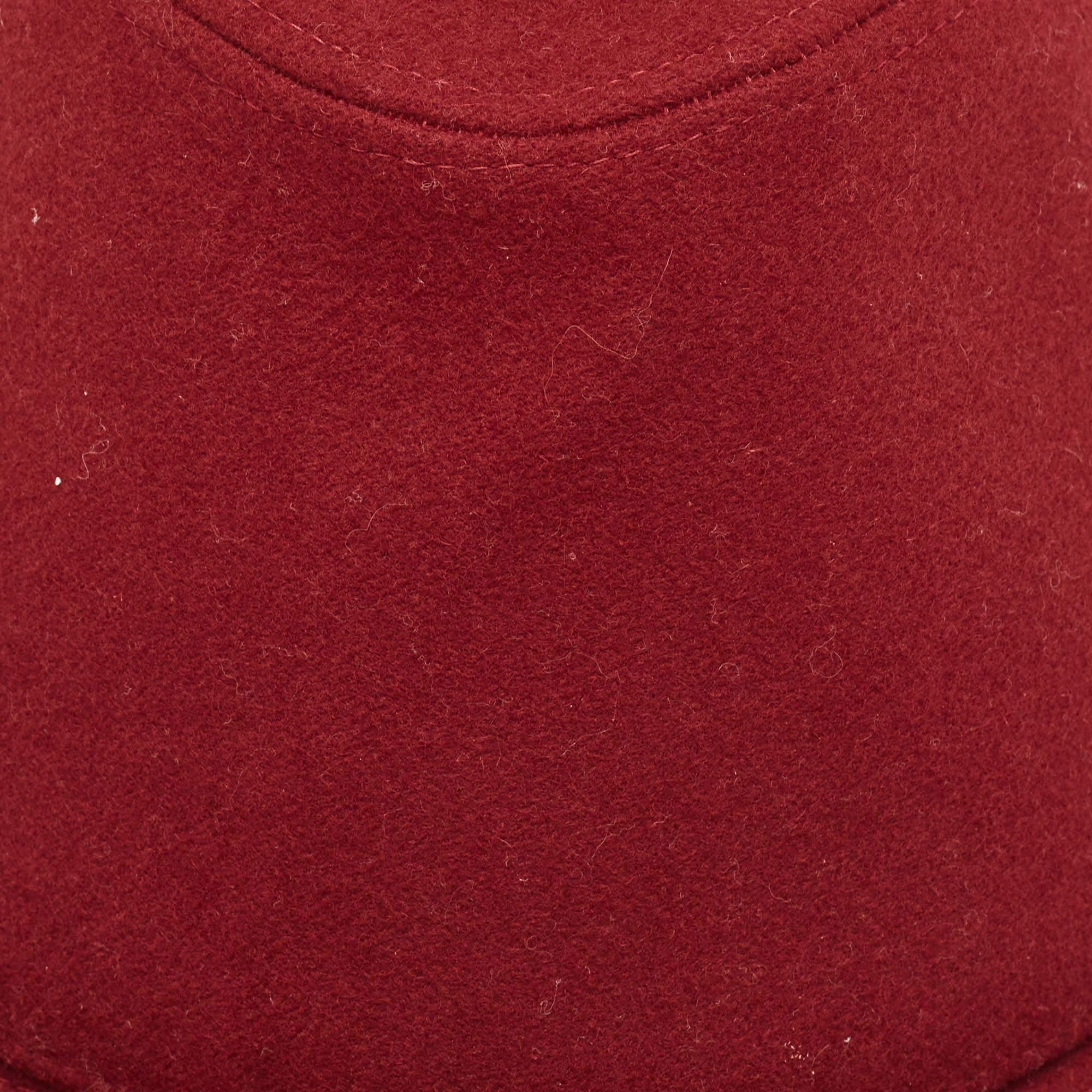 Hermes Red Cashmere Calvi Bucket Hat Size 57 For Sale 1