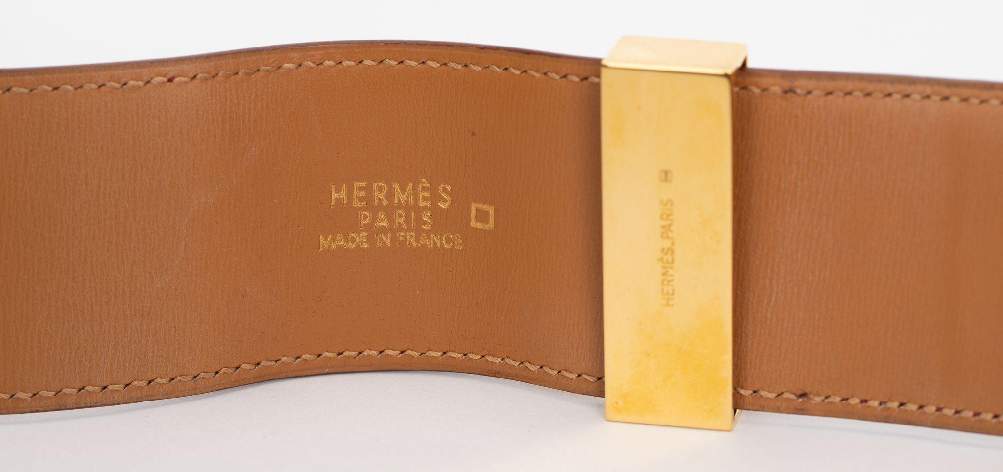Hermès Collier De Chien rosso in alligatore In condizioni ottime in vendita a West Hollywood, CA