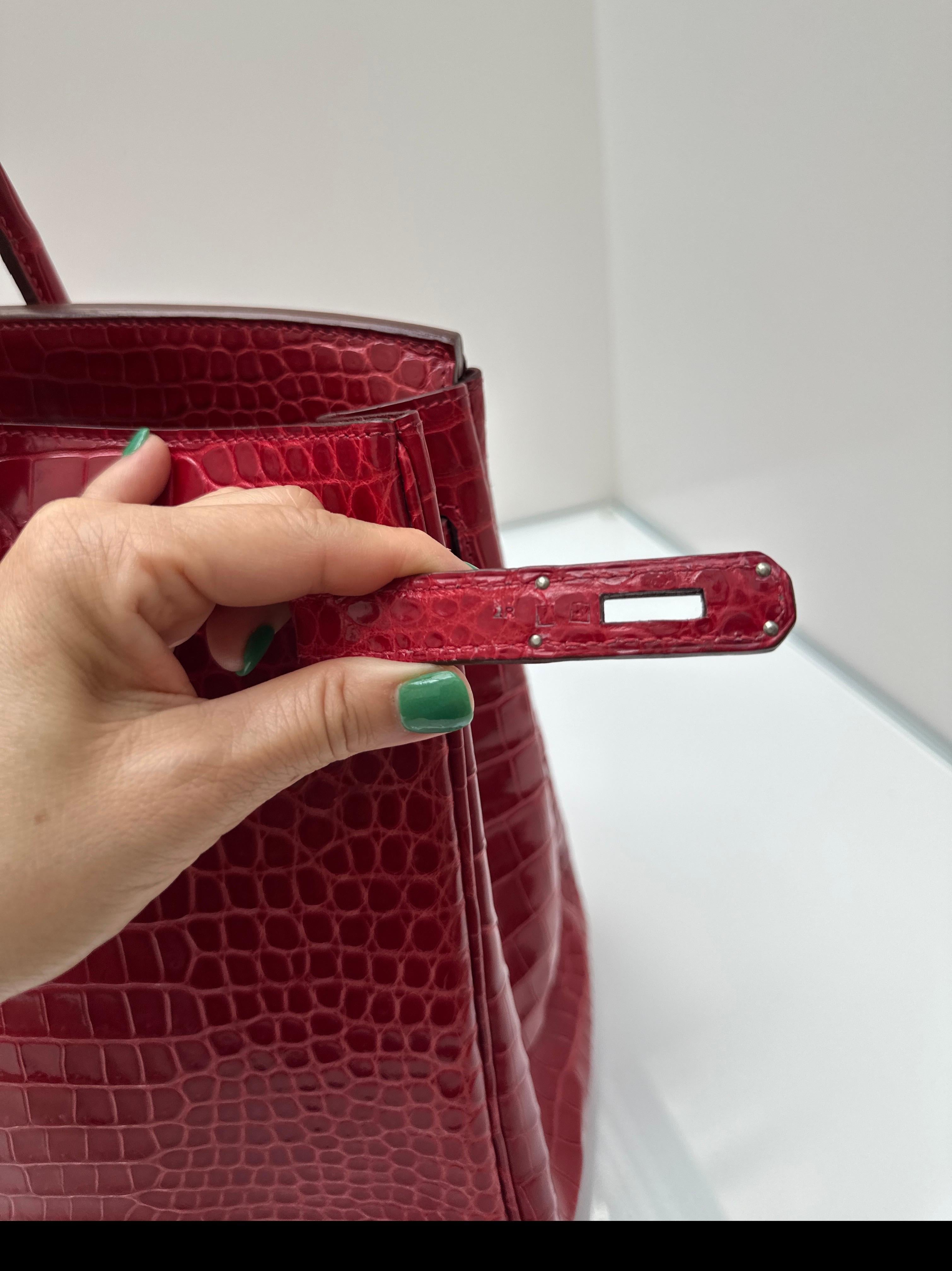 Hermes Red Crocodile Birkin 35 Bag For Sale 7