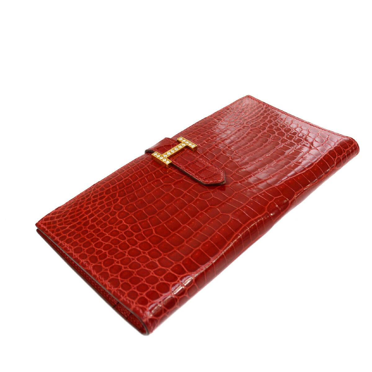 croc clutch wallet