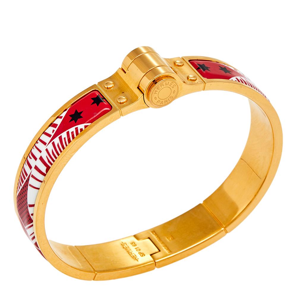 Contemporary Hermes Red Eperon D'or Bandana Rouge Enamel Gold Plated Hinged Bracelet