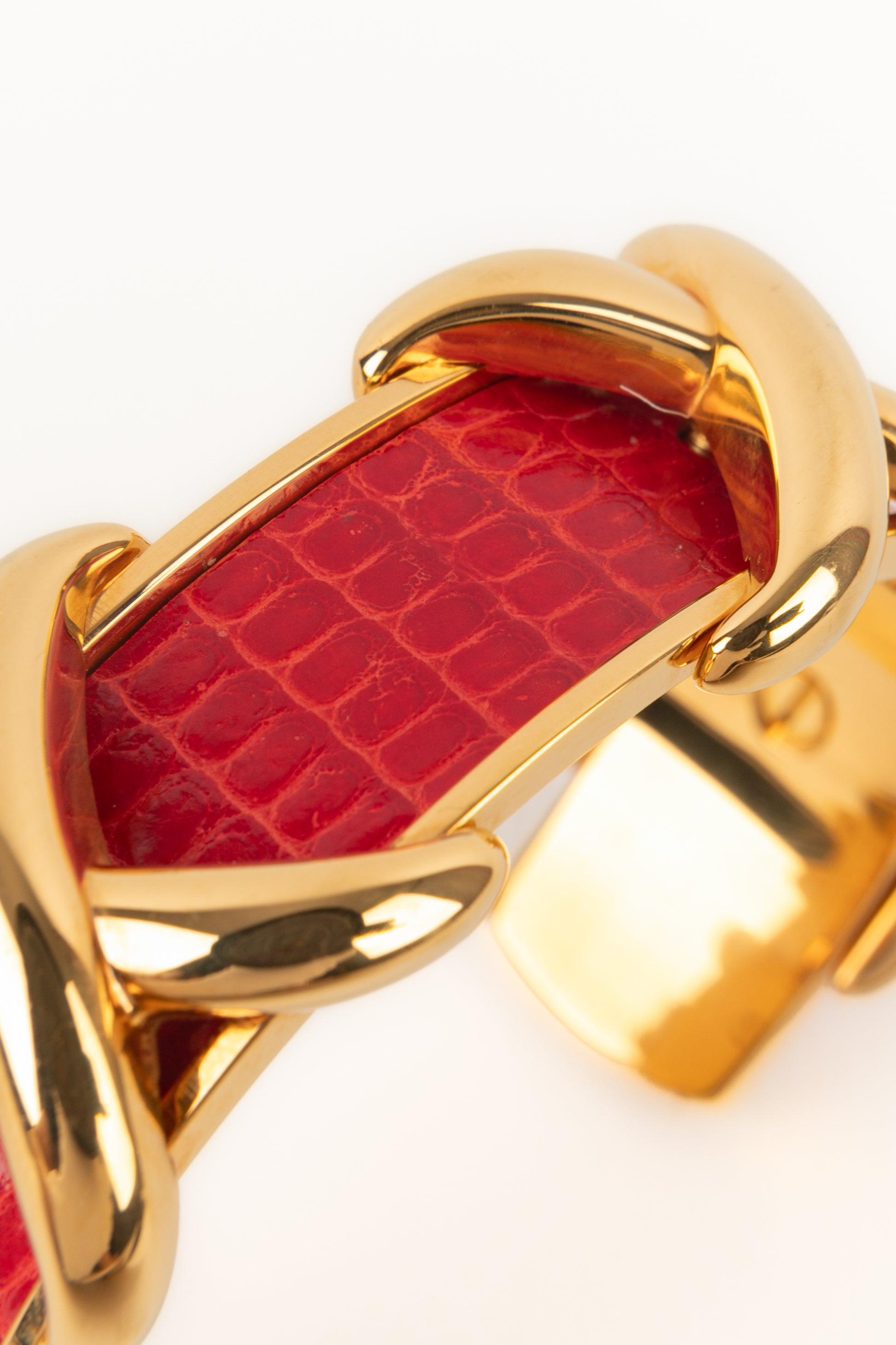 Hermès - Bracelet en cuir de lézard exotique rouge Excellent état - En vente à SAINT-OUEN-SUR-SEINE, FR