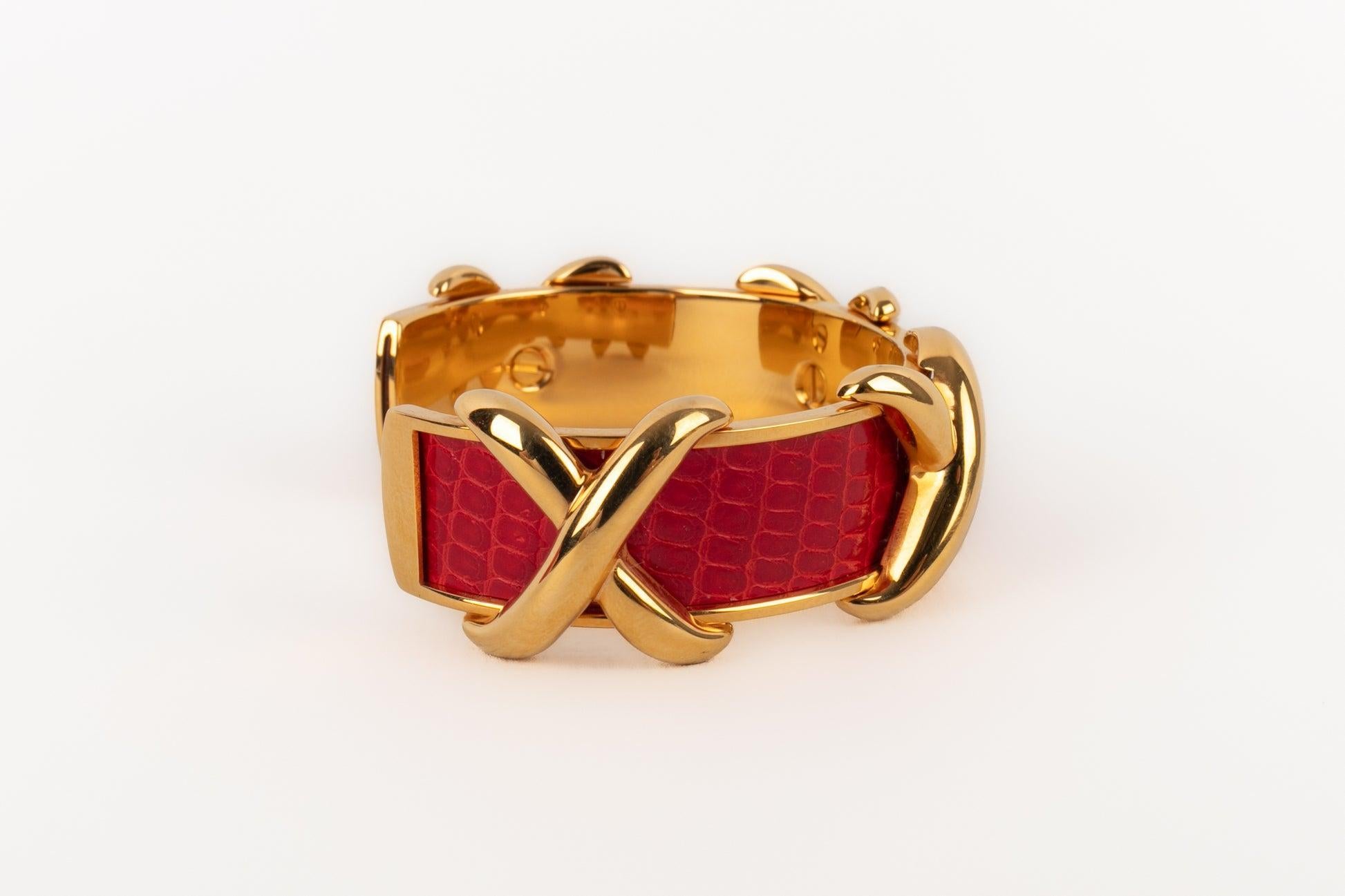 Bracciale Hermès in pelle di lucertola esotica rossa in vendita 1
