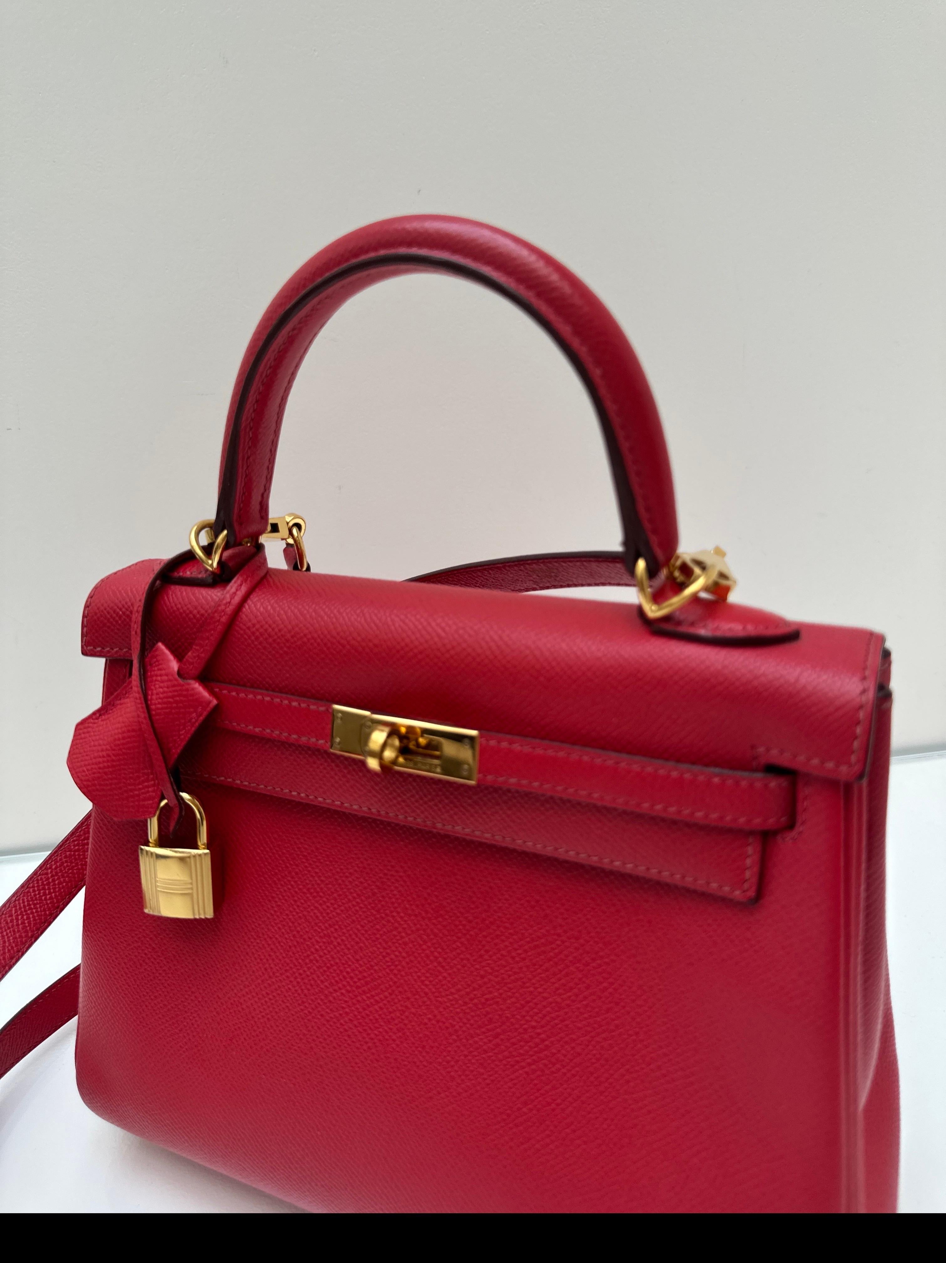 Hermes Rote Kelly 25 Tasche für Damen oder Herren