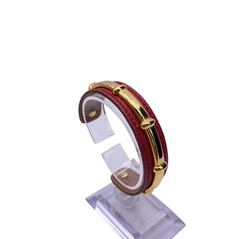 Hermes Red Leather and Gold Metal Agatha Cuff Bracelet In Excellent Condition In Rome, Rome