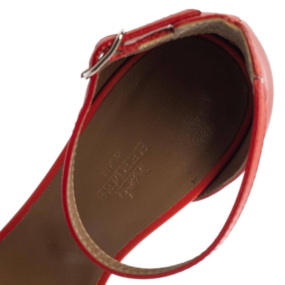 Hermes Red Leather Legend Ankle Strap Wedge Sandals Size 37 In Good Condition In Dubai, Al Qouz 2