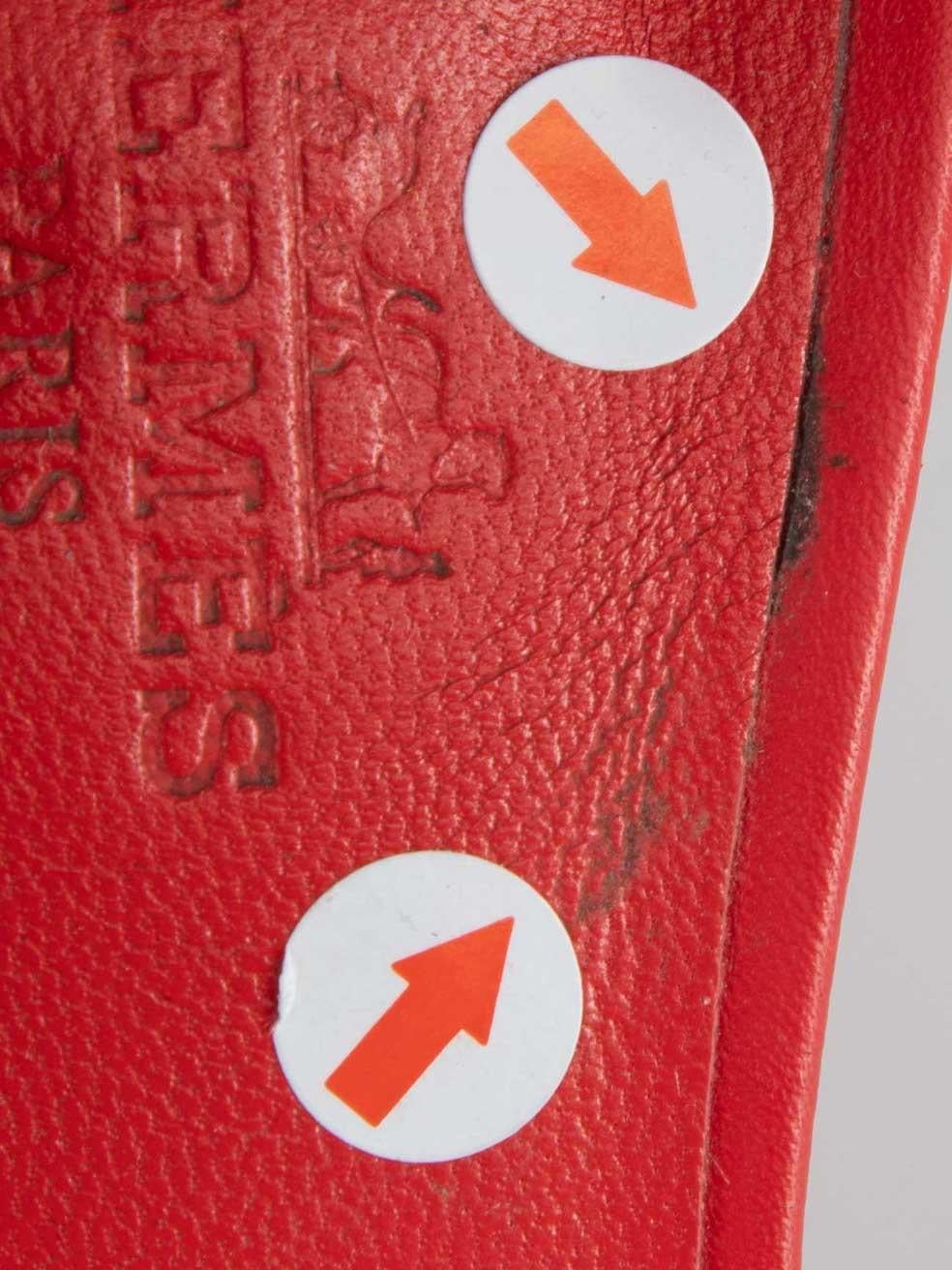 Hermès Sandales légendaires en cuir rouge à talons compensés Taille IT 37 en vente 2