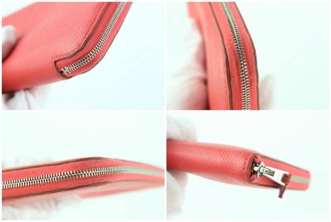 Hermès Red-Orange Coral Silk'In Long Zip Around Azap Wallet 857029 In Good Condition In Dix hills, NY