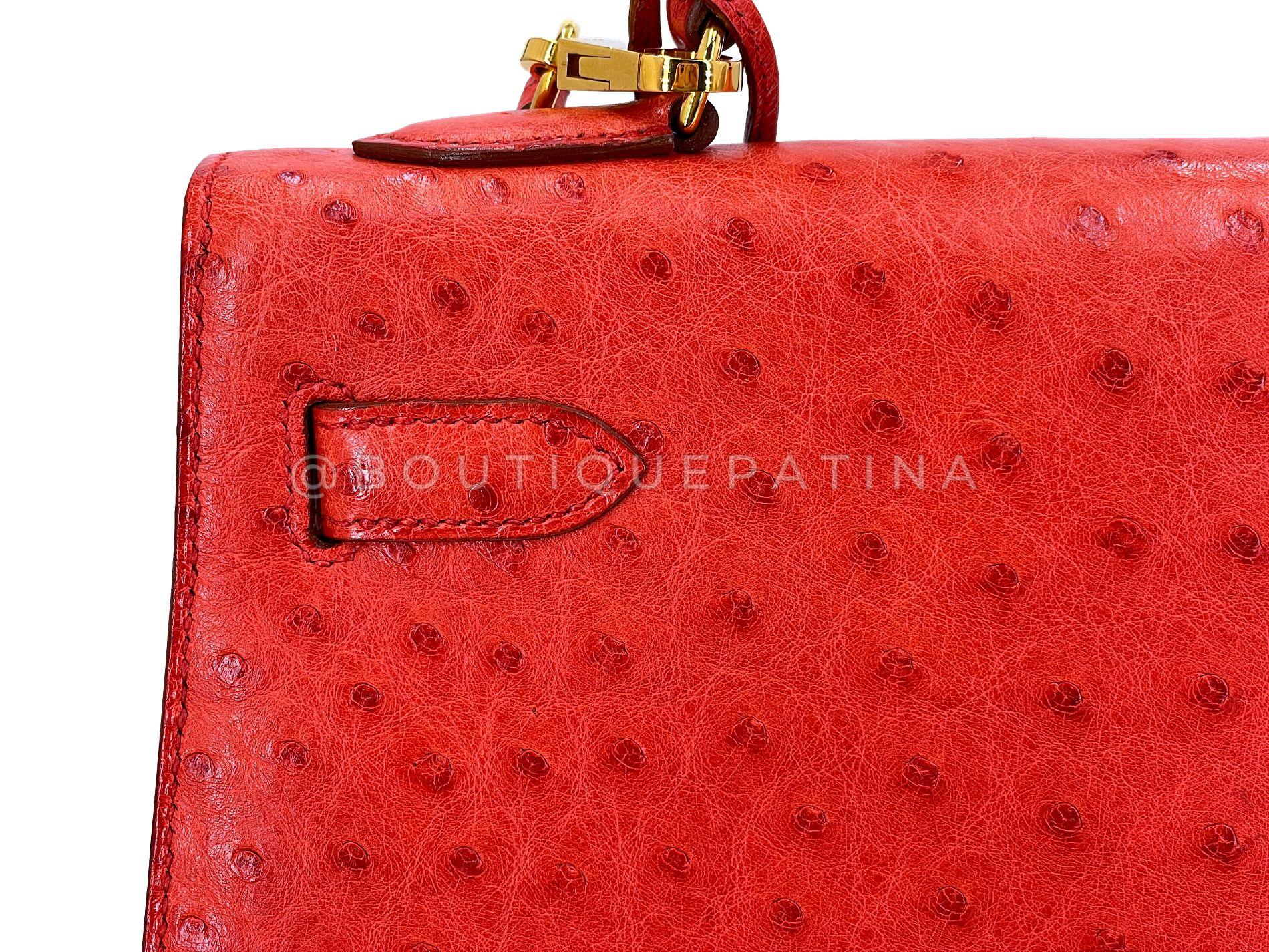 Donna Hermès Borsa Kelly 32cm in struzzo rosso Sellier 24k GHW 68865 in vendita