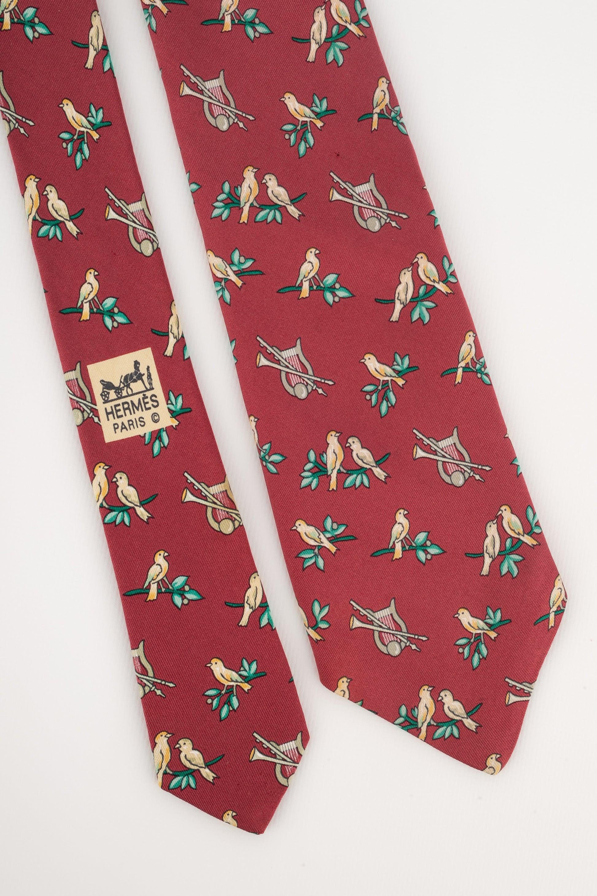 Hermès Red Silk Tie Illustrated with Lyres For Sale 2