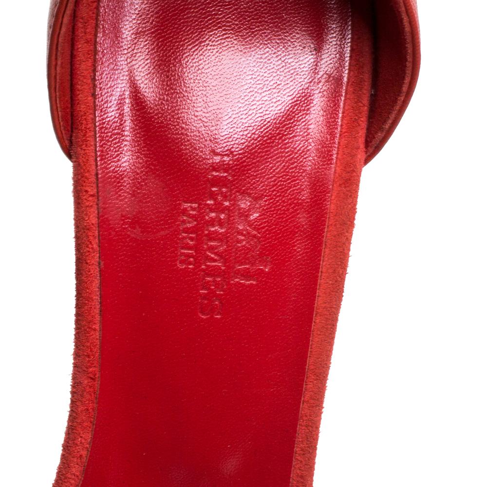 Hermes Red Suede and Leather Premiere Sandals Size 39 In Good Condition In Dubai, Al Qouz 2