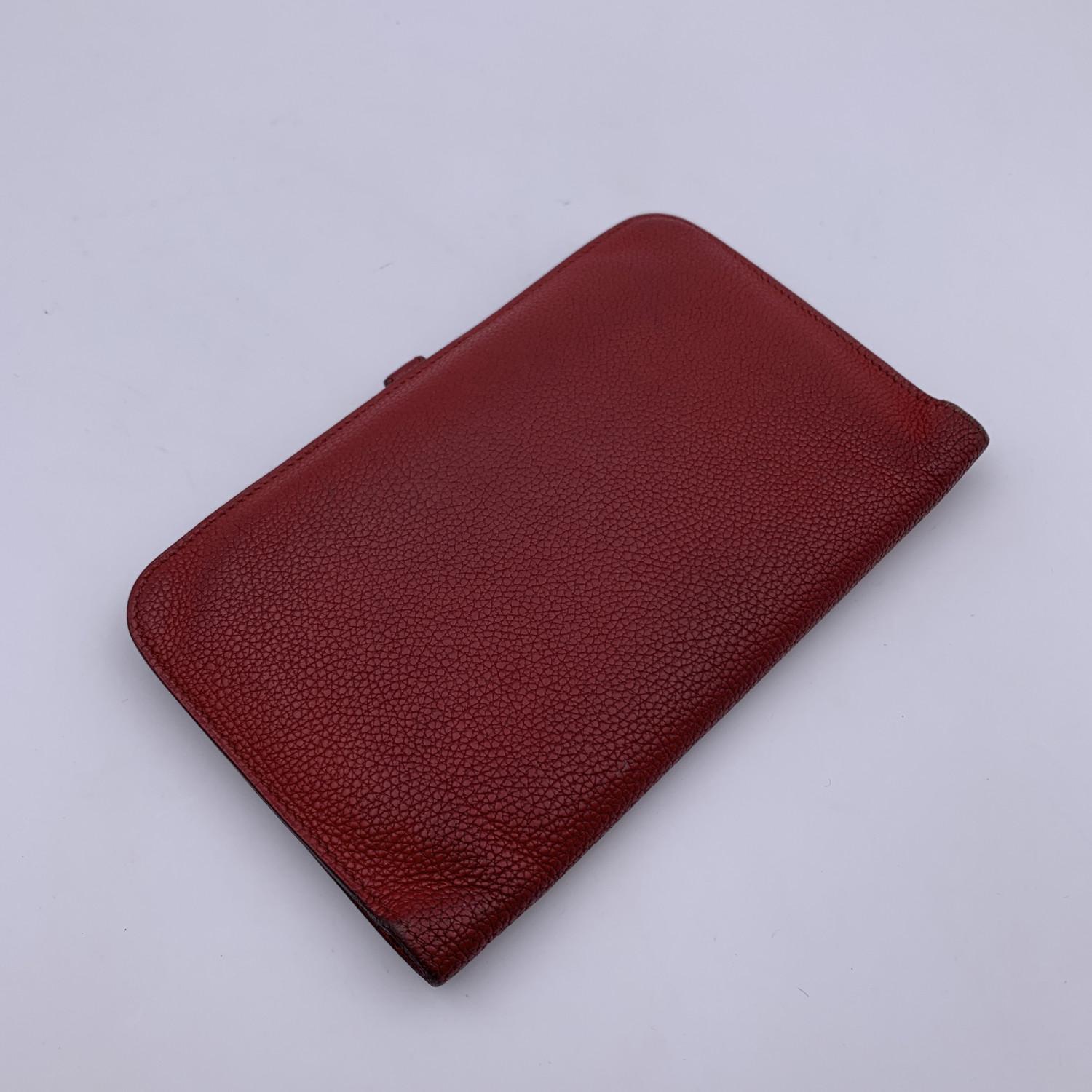 Brown Hermes Red Togo Leather Dogon Duo Bifold Wallet Clou de Selle